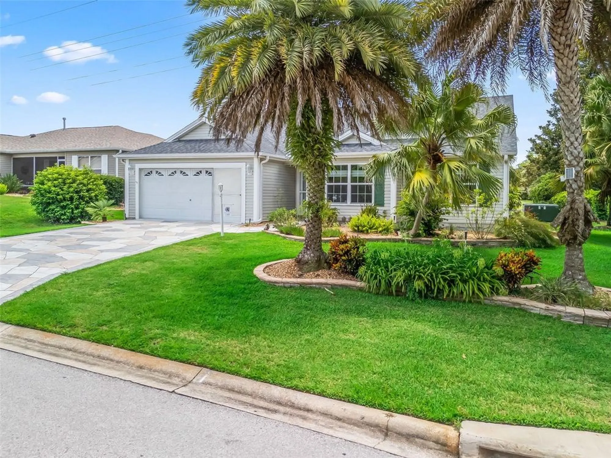 Property Slideshow image 36 of 41 | 17608 se 92nd grantham ter, The Villages, FL, 32162