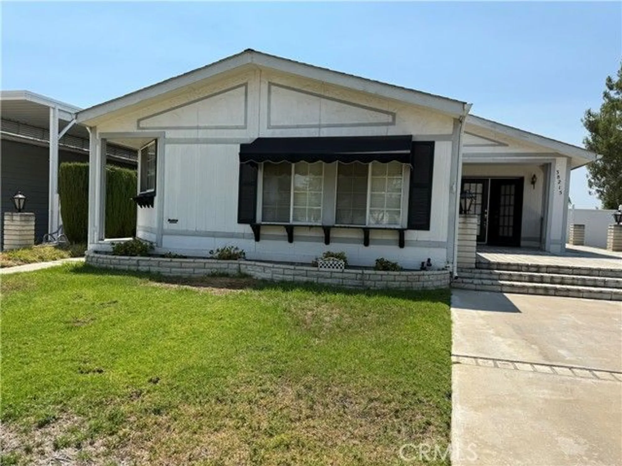 Property Slideshow image 1 of 17 | 38215 via taffia, Murrieta, CA, 92563