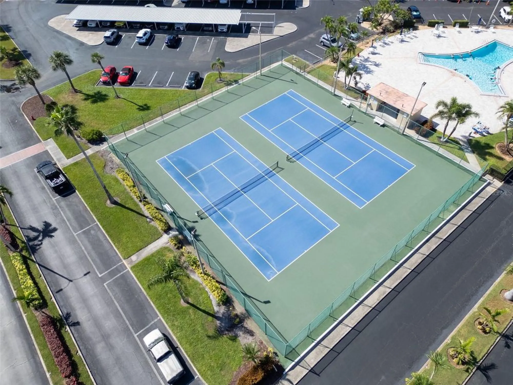 Property Slideshow image 33 of 37 | 7930 sun island dr 104, South Pasadena, FL, 33707