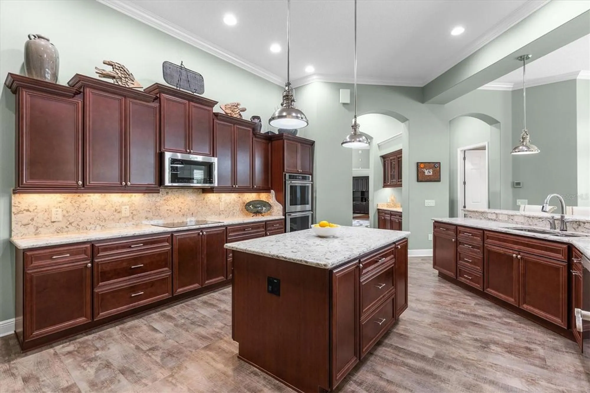Property Slideshow image 28 of 79 | 842 oakwood st, The Villages, FL, 32163