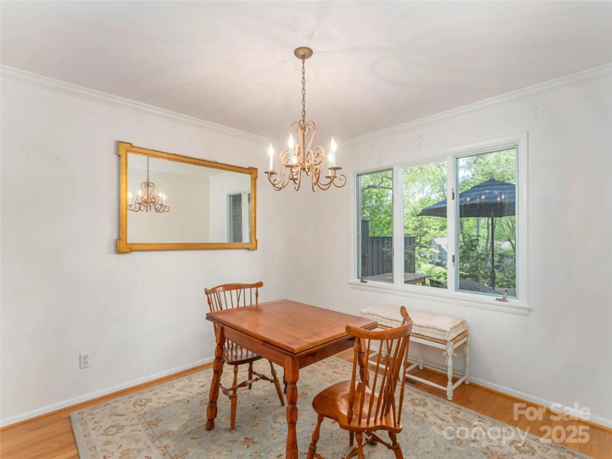 Property Slideshow image 8 of 25 | 208 crowfields dr, Asheville, NC, 28803