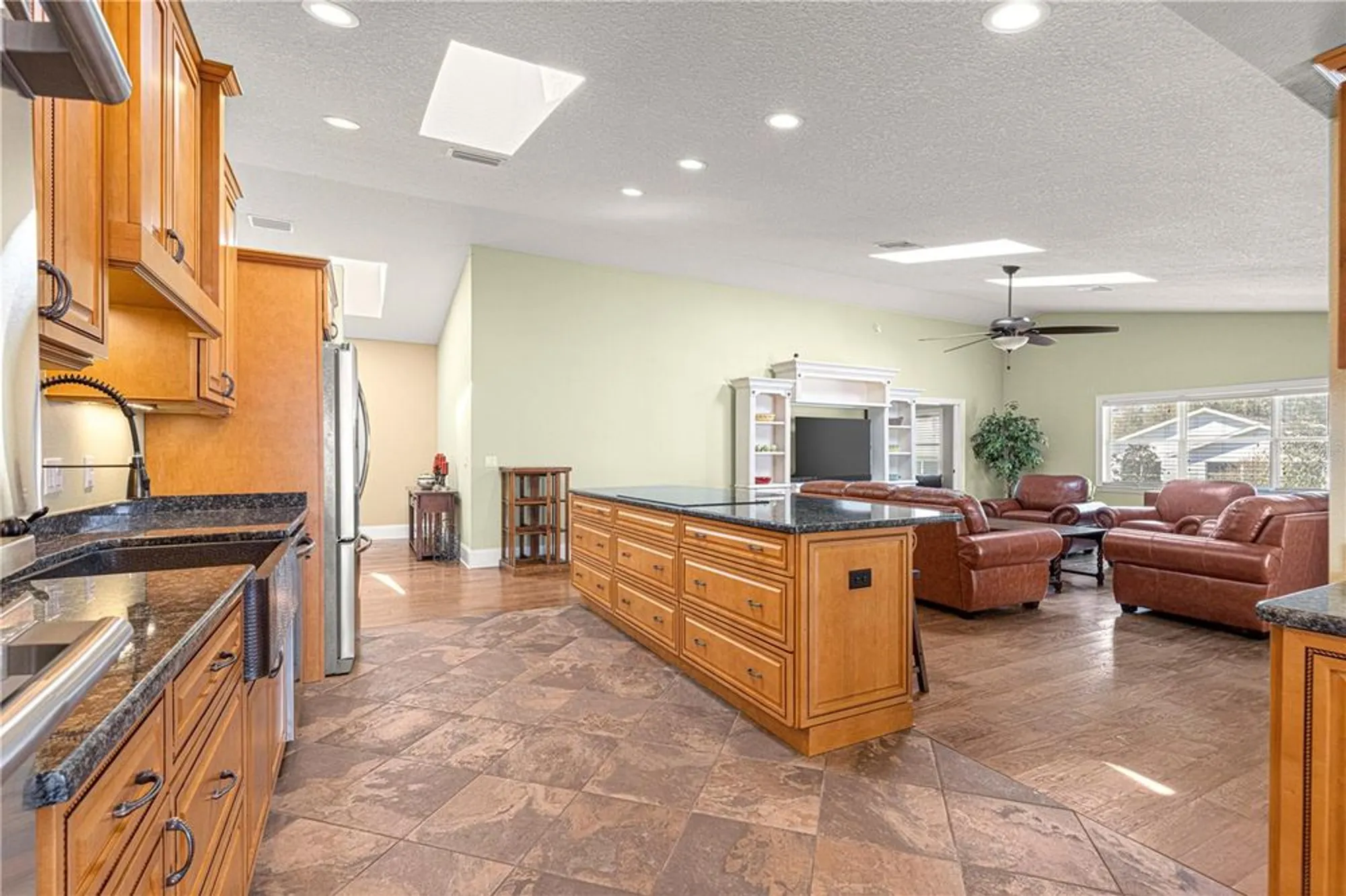 Property Slideshow image 14 of 60 | 9120 sw 91st ter, Ocala, FL, 34481