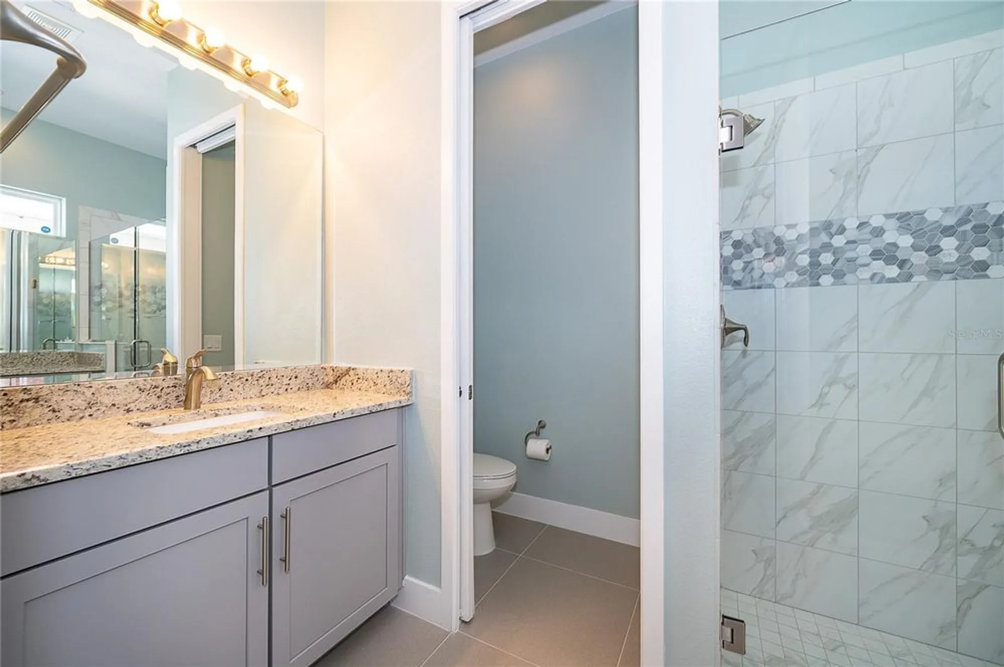 Property Slideshow image 20 of 38 | 2335 symphony cir, Saint Cloud, FL, 34771