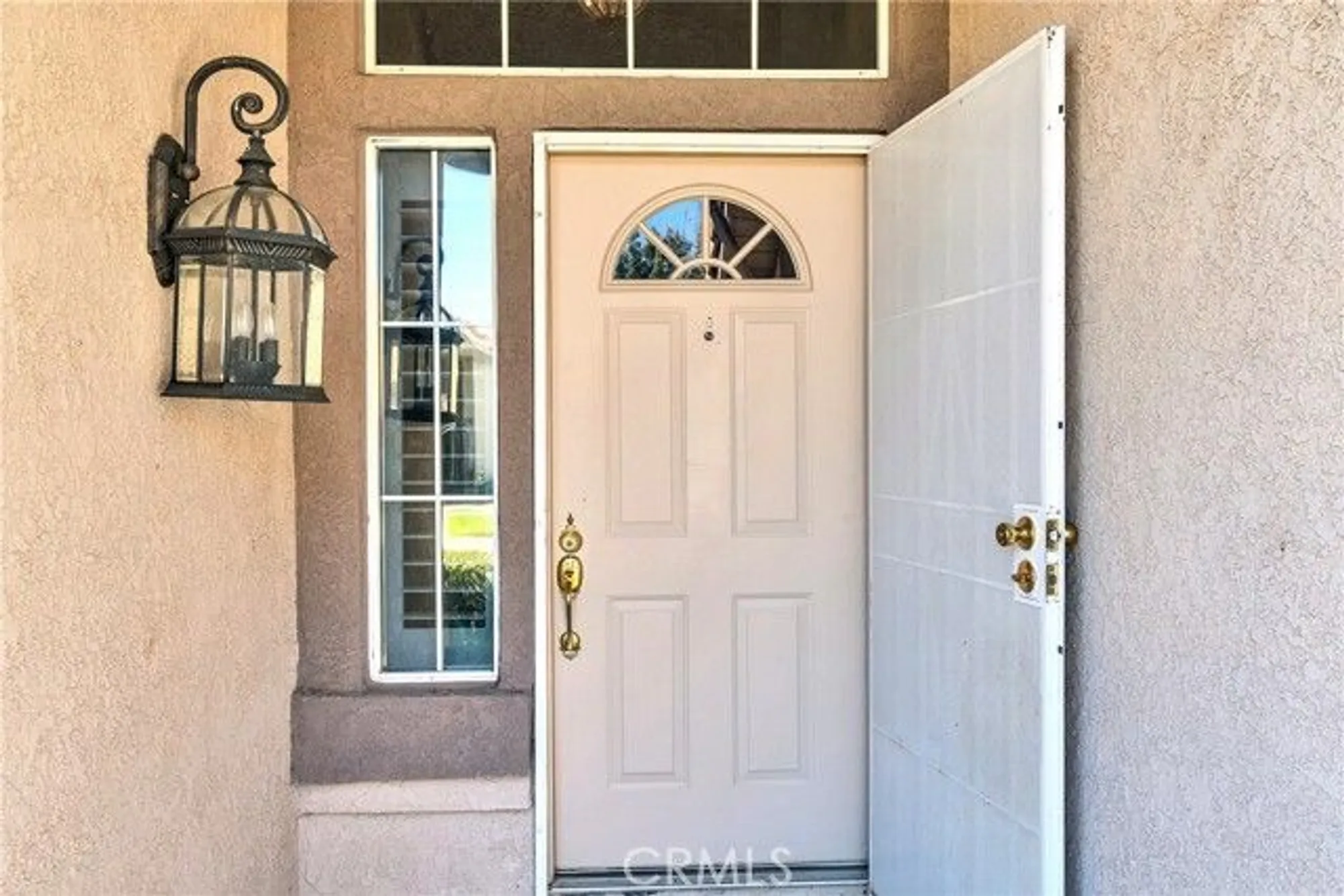 Property Slideshow image 7 of 45 | 1127 riviera ave, Banning, CA, 92220