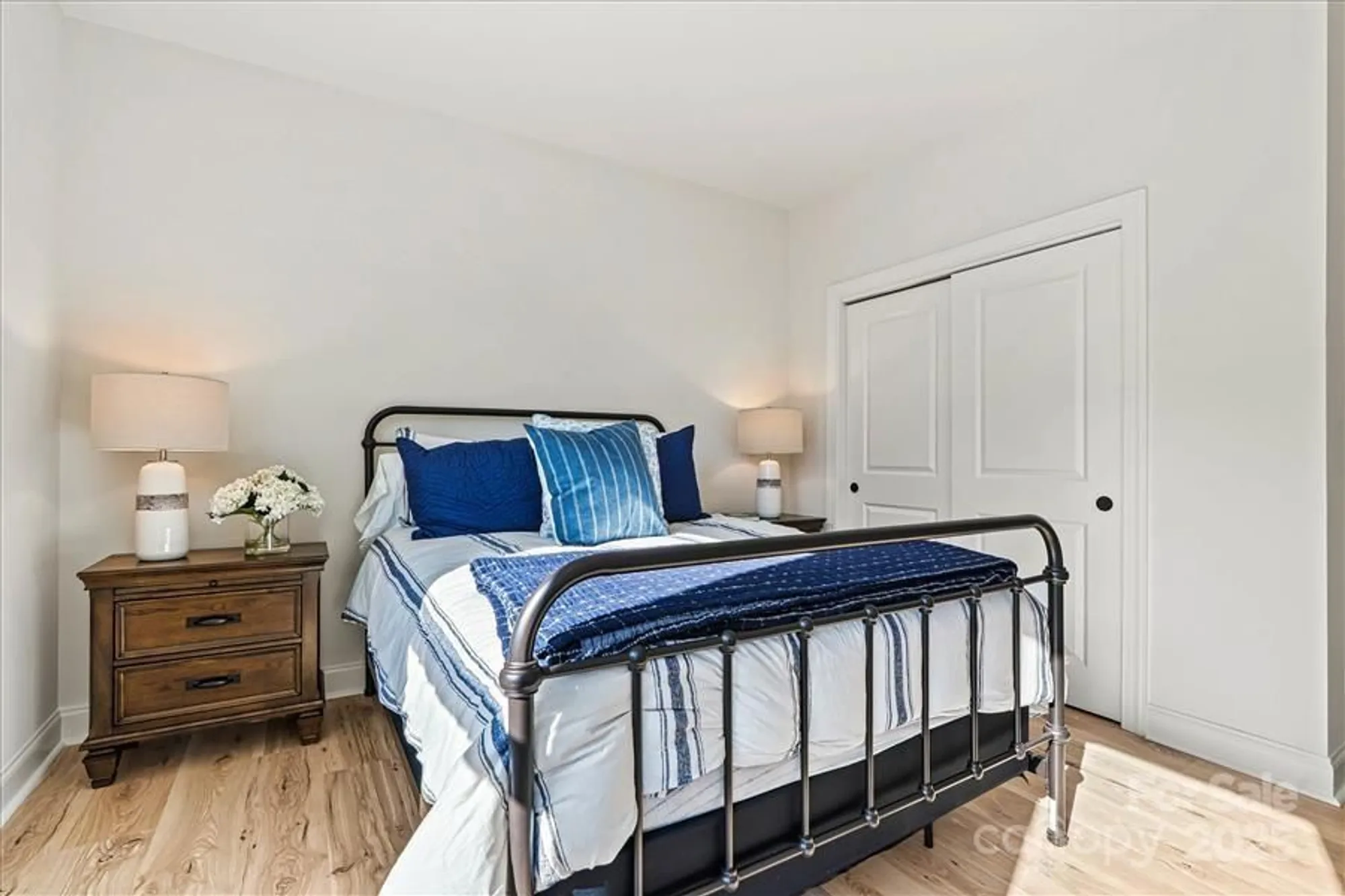 Property Slideshow image 24 of 34 | 114 alenda lux cir # 3, Mooresville, NC, 28115