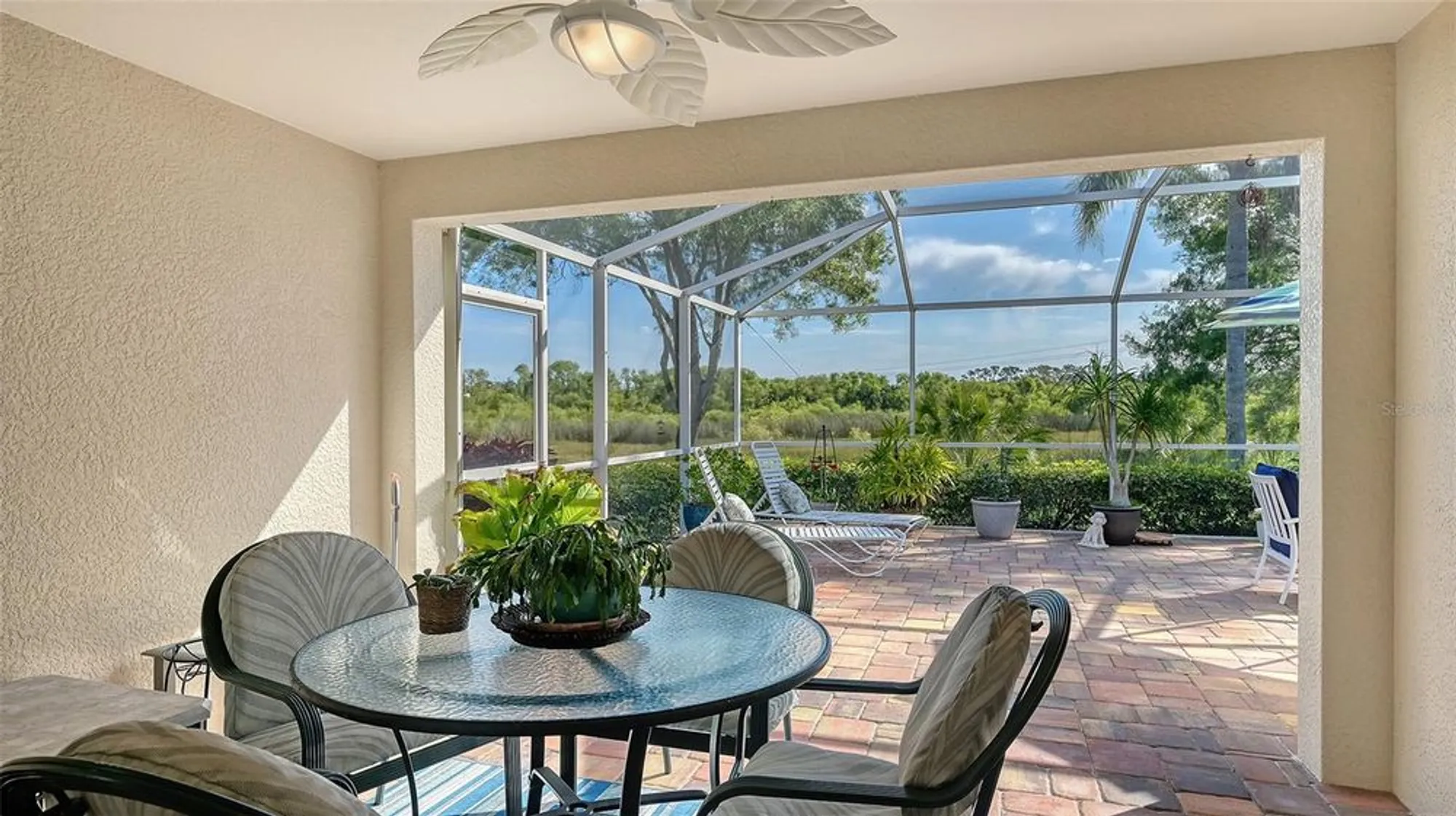 Property Slideshow image 24 of 43 | 5934 guarino dr, Sarasota, FL, 34238