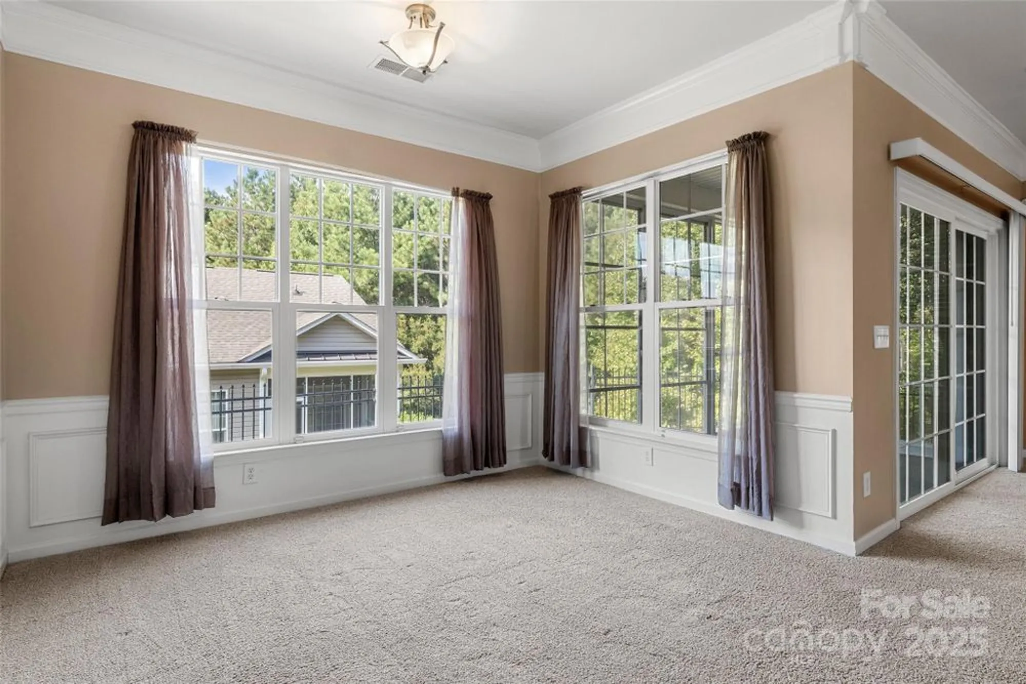 Property Slideshow image 13 of 39 | 33129 tanager ct, Indian Land, SC, 29707