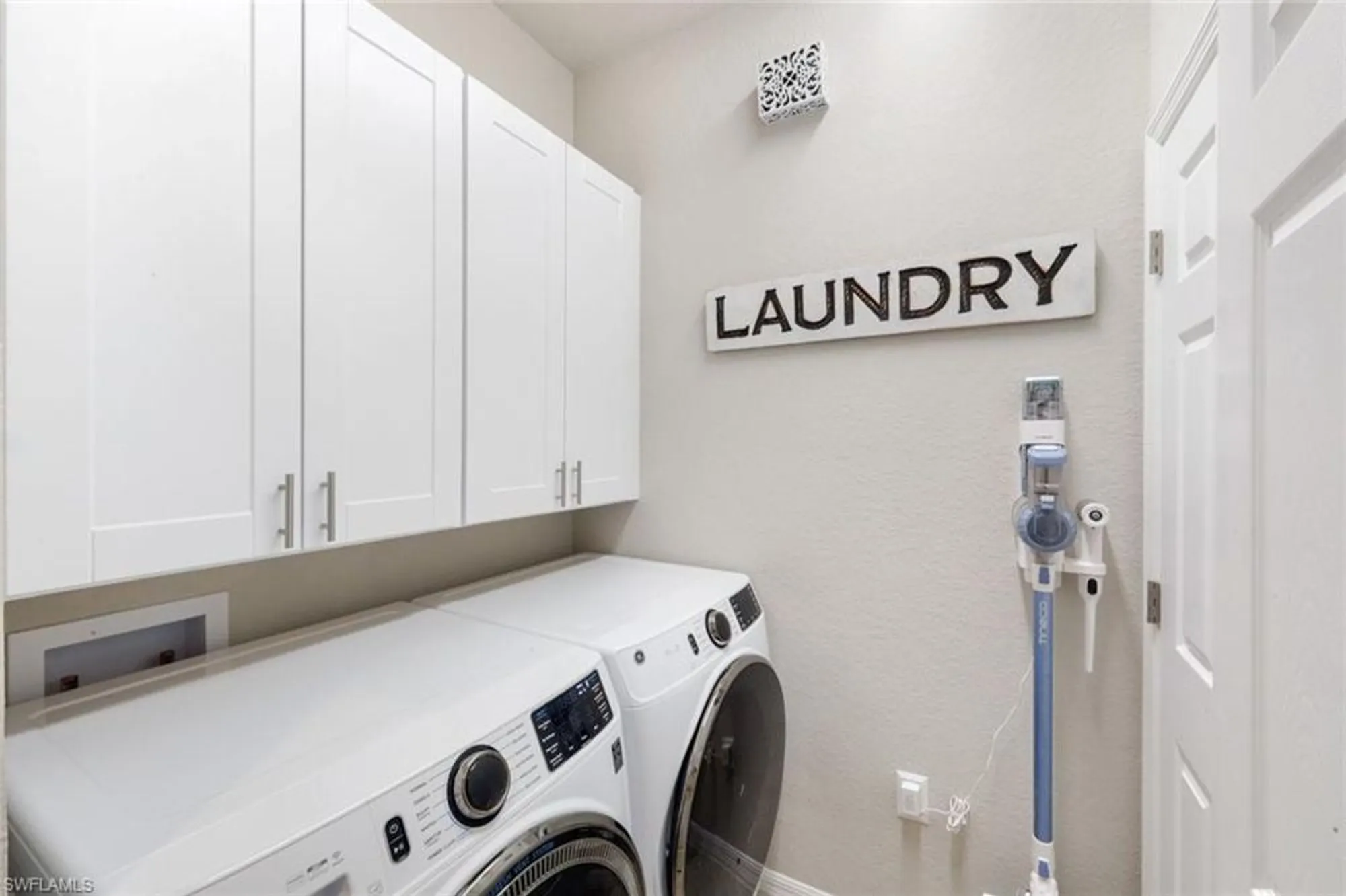 Property Slideshow image 25 of 39 | 17280 cherrywood ct 6002, Bonita Springs, FL, 34135