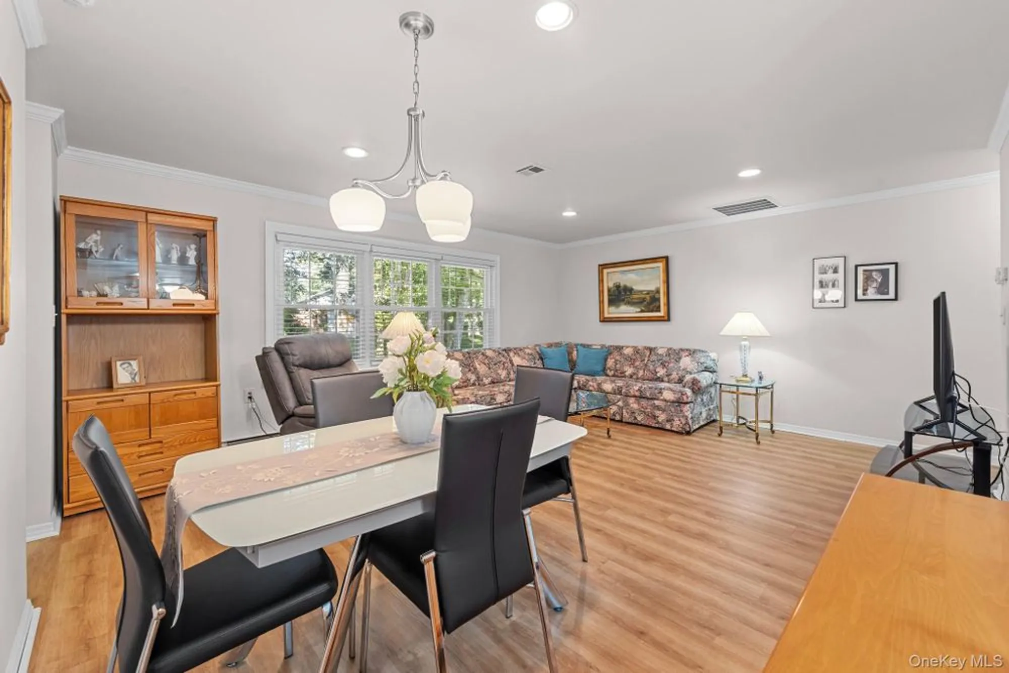 Property Slideshow image 13 of 25 | 46 trent ct c, Ridge, NY, 11961