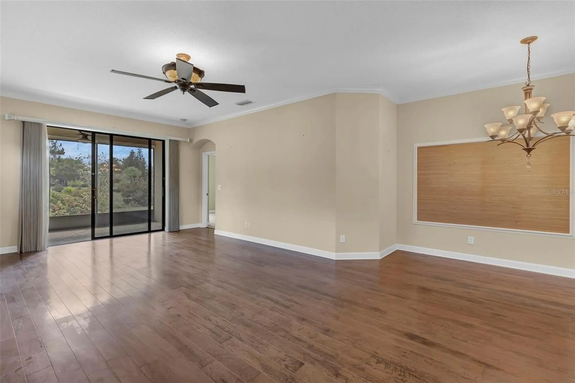 Property Slideshow image 12 of 58 | 8167 bridgeport bay cir, Mount Dora, FL, 32757