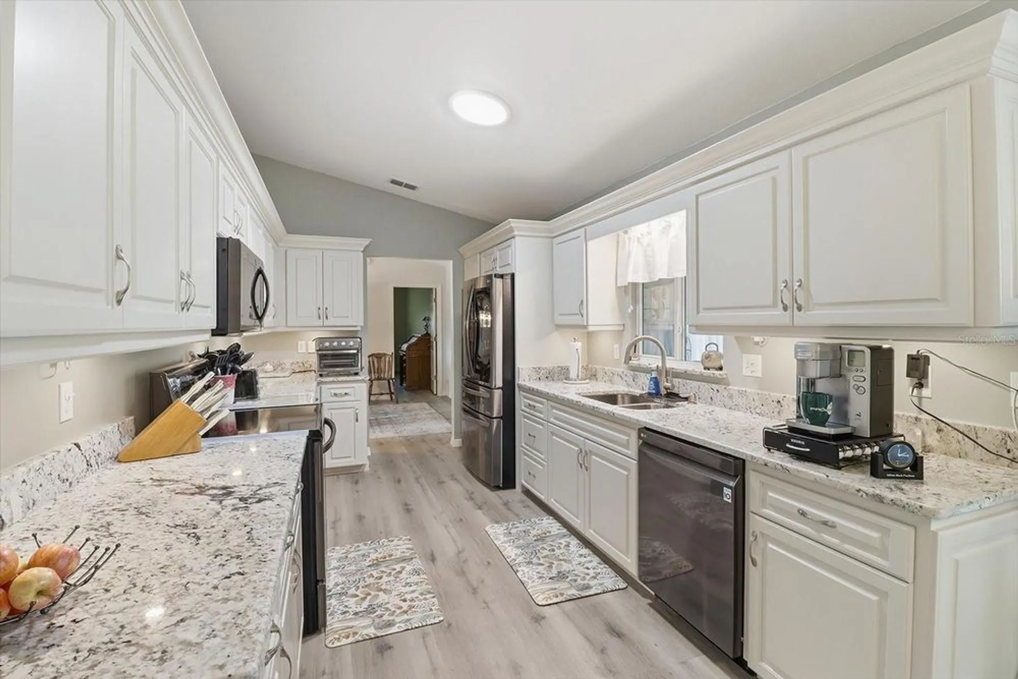 Property Slideshow image 9 of 53 | 11263 sw 138th ln, Dunnellon, FL, 34432