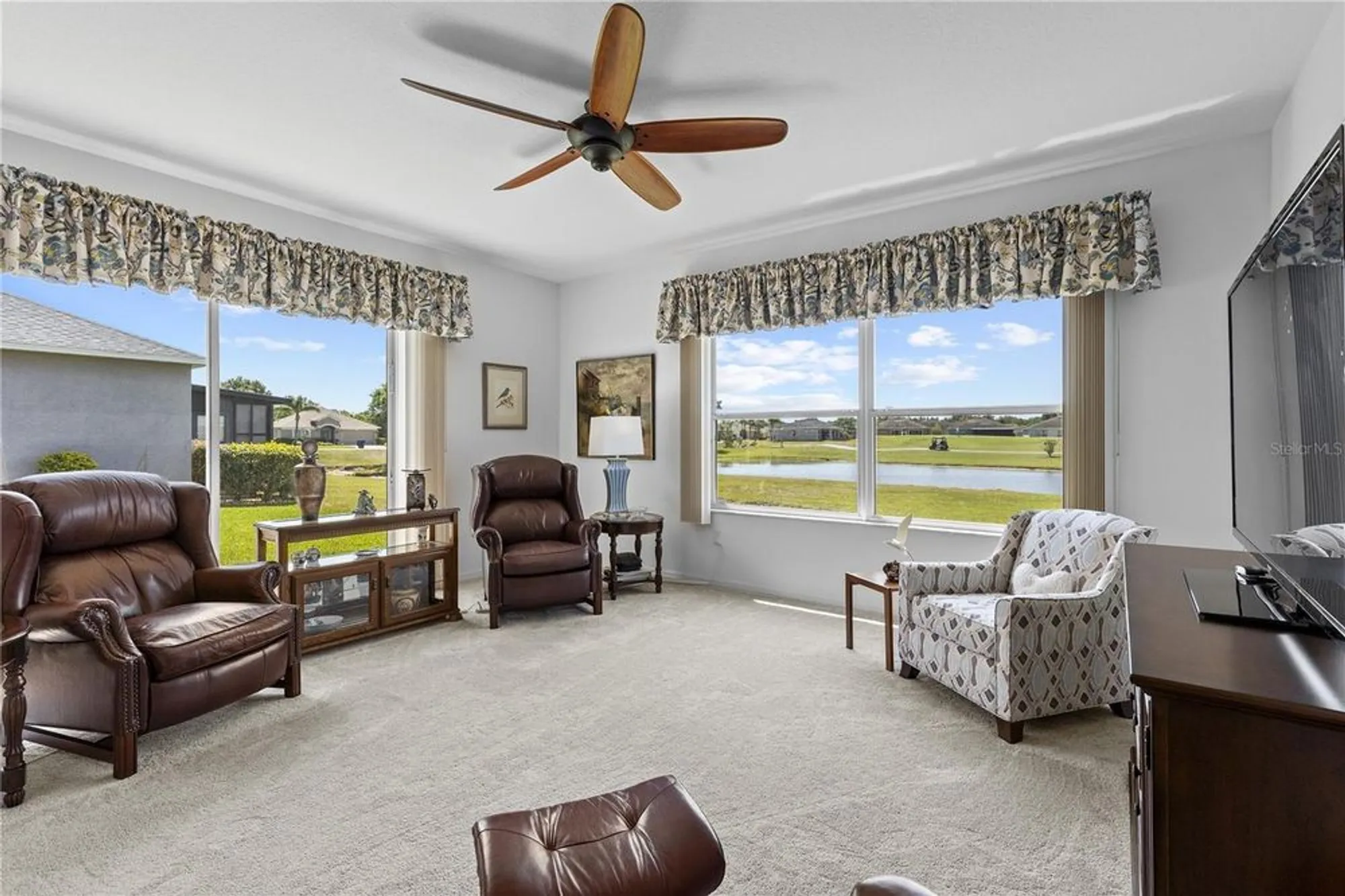 Property Slideshow image 5 of 96 | 29432 coharie loop, San Antonio, FL, 33576