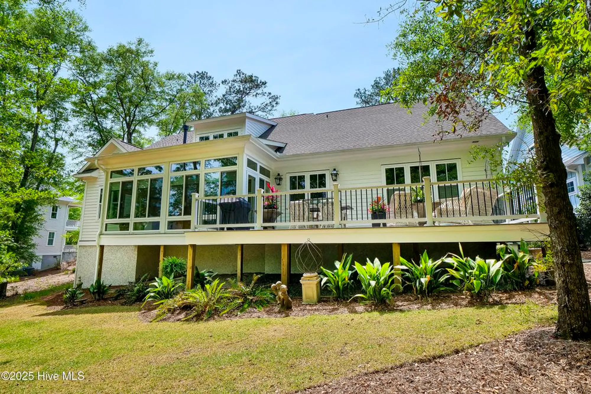 Property Slideshow image 48 of 112 | 3722 white cliffs dr, Castle Hayne, NC, 28429