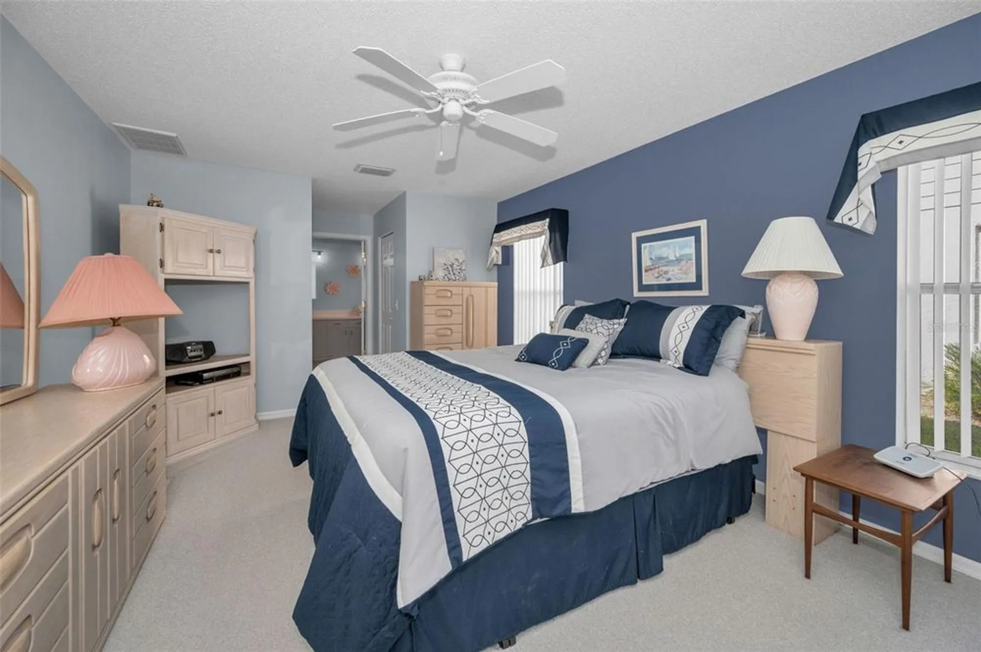 Property Slideshow image 30 of 100 | 1136 almondwood dr, Trinity, FL, 34655