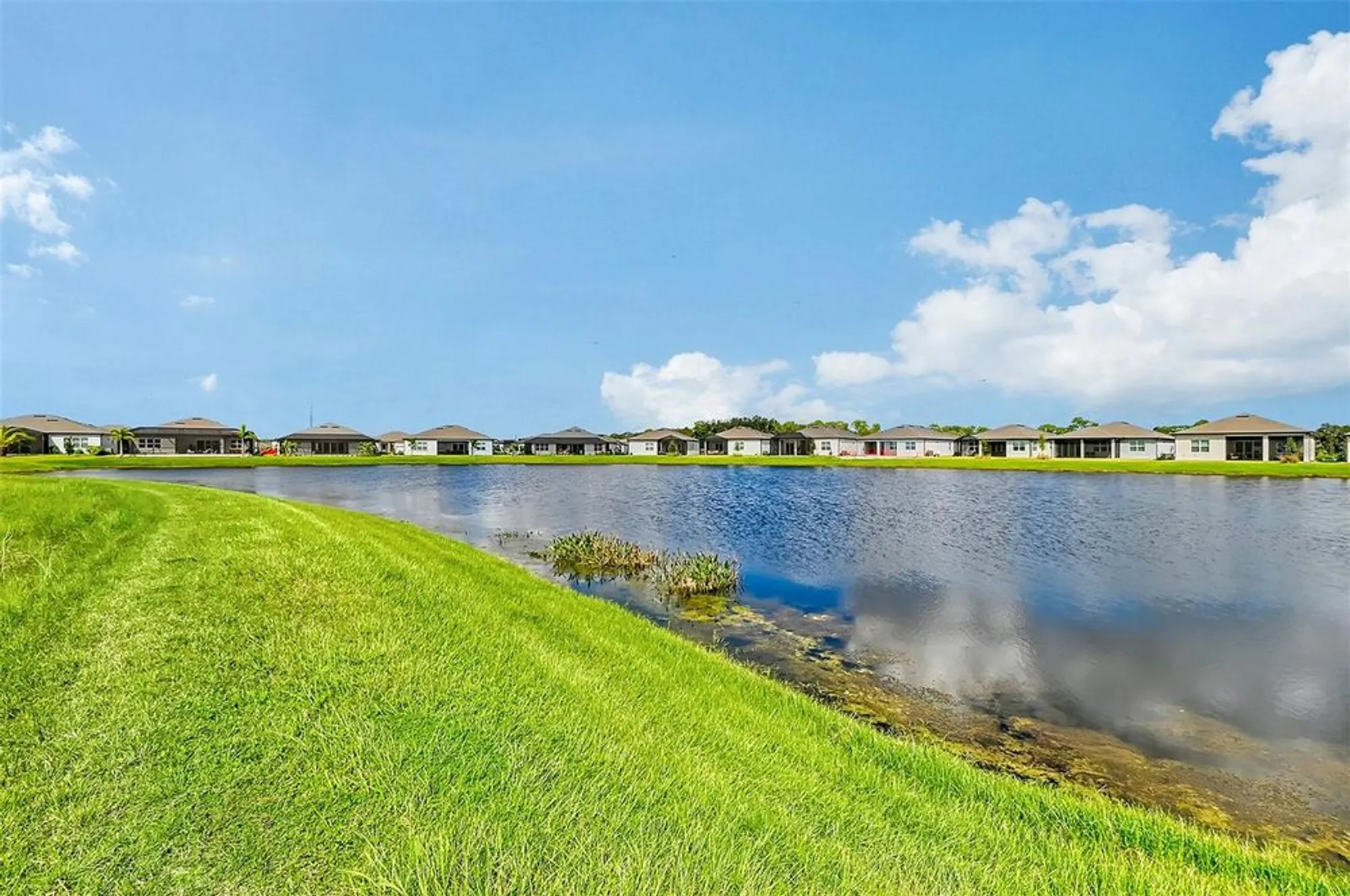 Property Slideshow image 46 of 48 | 9018 sunray cv, Parrish, FL, 34219