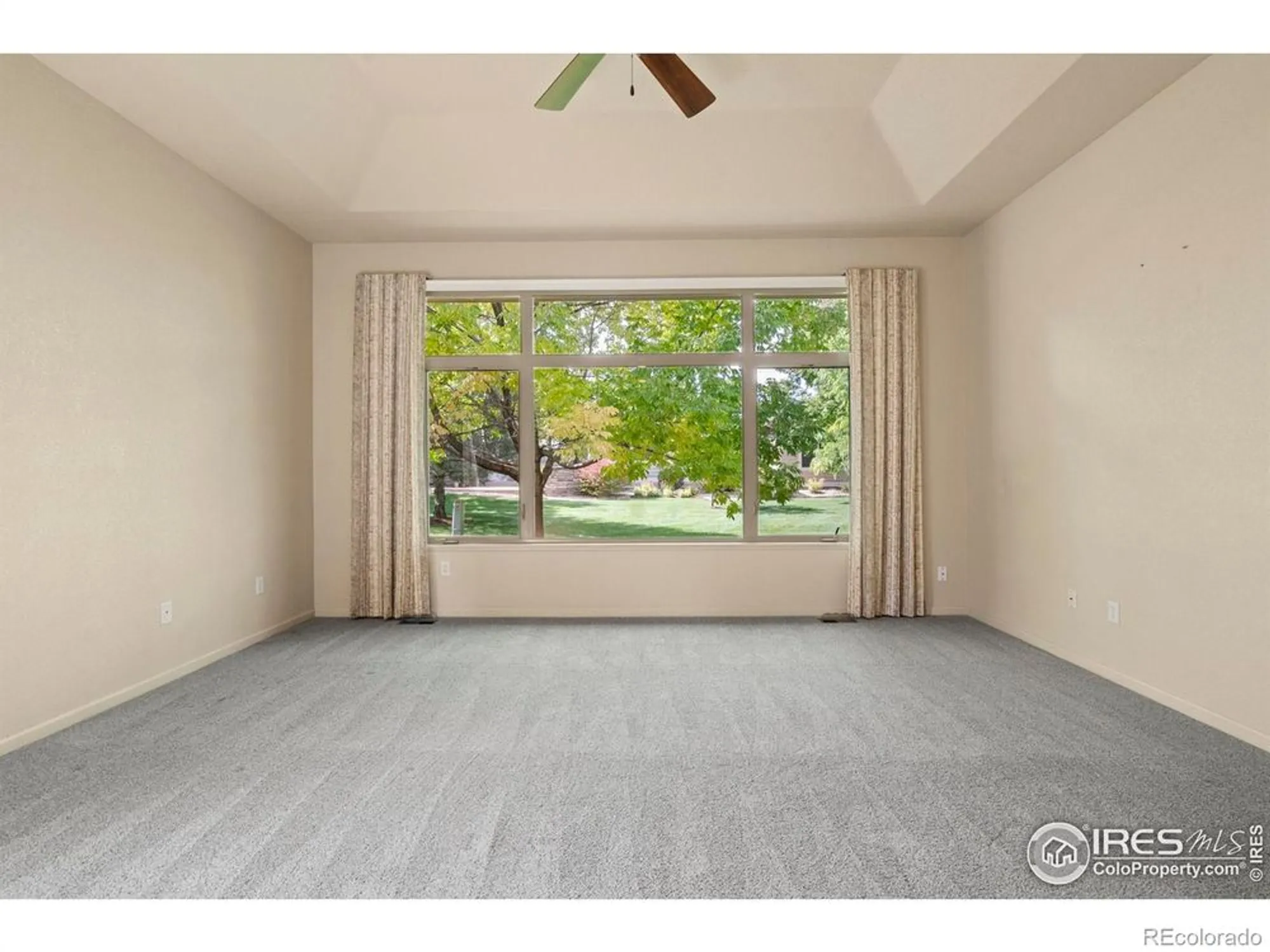 Property Slideshow image 13 of 49 | 6535 half moon bay dr, Windsor, CO, 80550