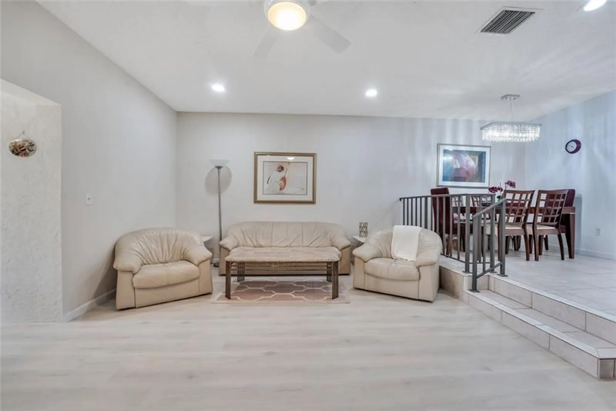 Property Slideshow image 17 of 33 | 21386 juego cir apt 10c, Boca Raton, FL, 33433