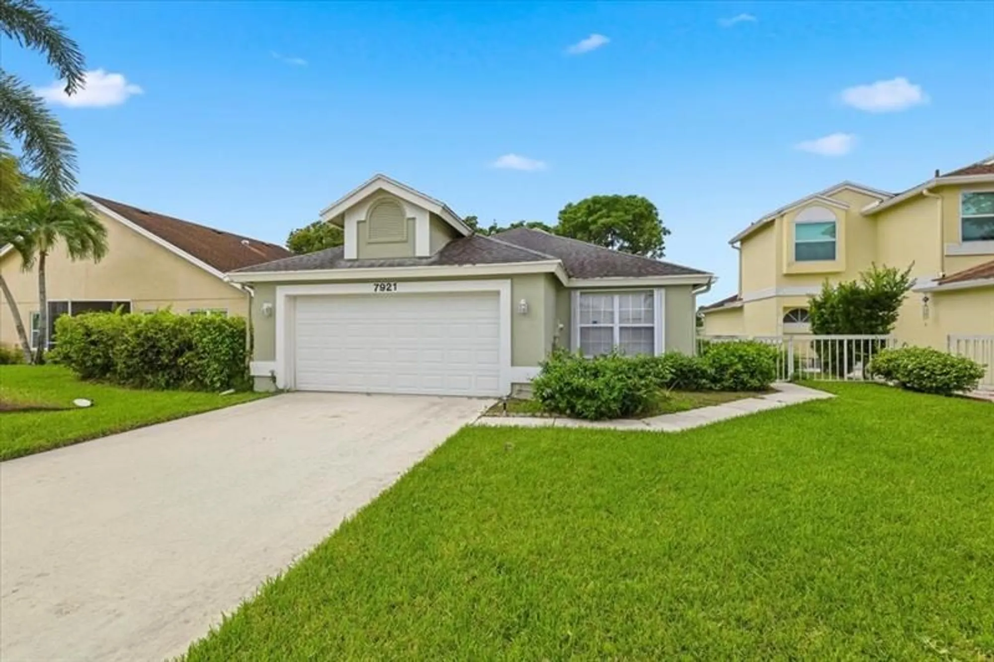 Property Slideshow image 24 of 27 | 7921 mansfield hollow rd, Delray Beach, FL, 33446