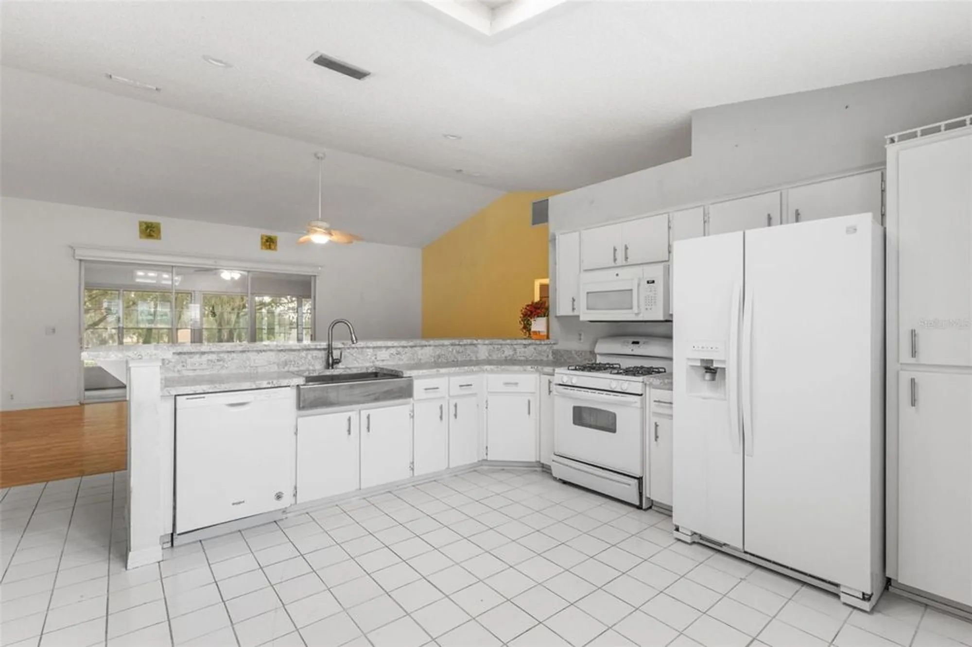 Property Slideshow image 12 of 67 | 5124 links ln, Leesburg, FL, 34748