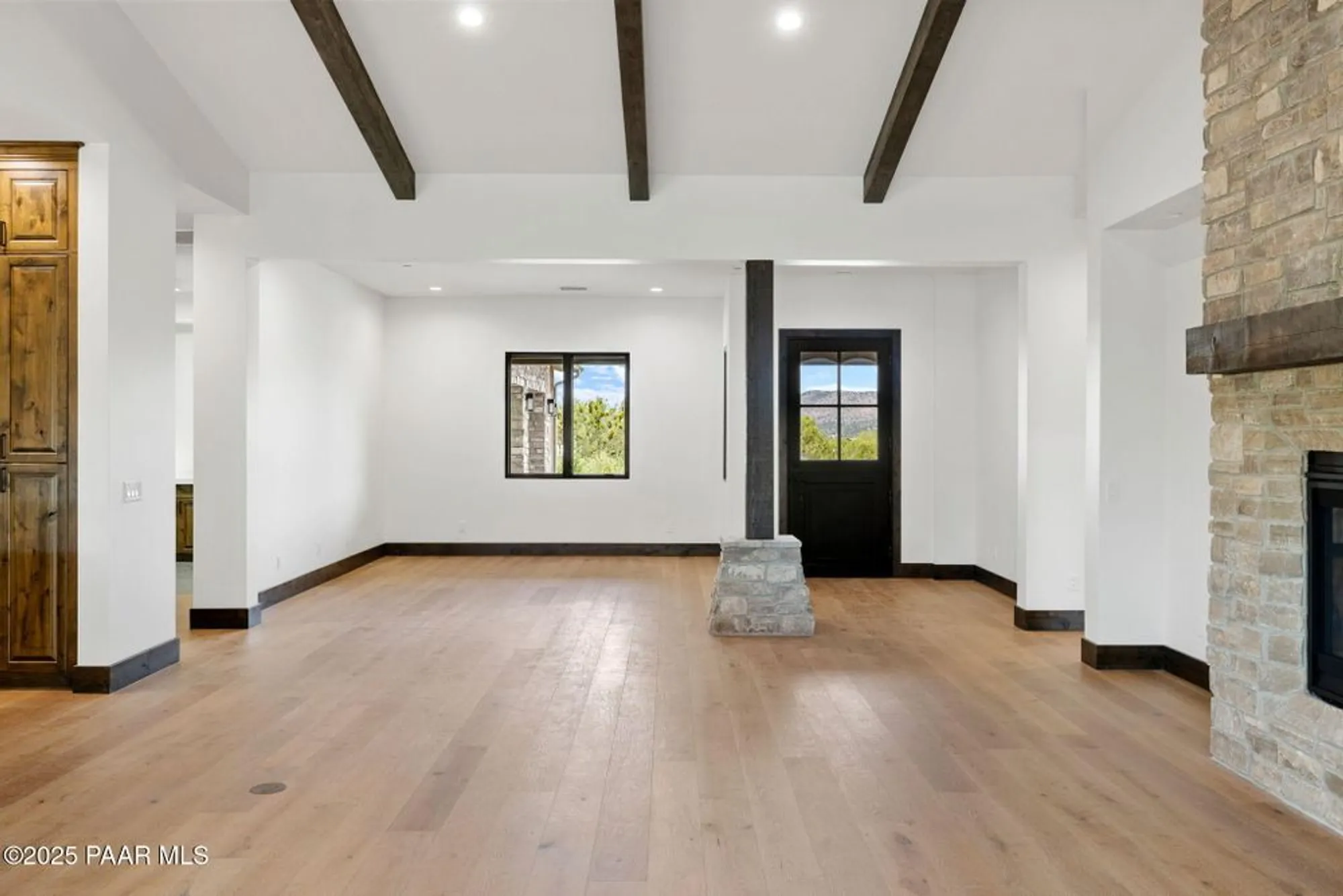 Property Slideshow image 14 of 48 | 15610 n silent moon ln, Prescott, AZ, 86305