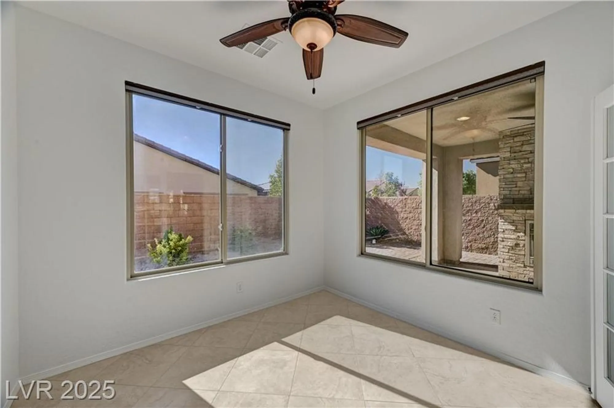 Property Slideshow image 22 of 37 | 3621 jasmine heights ave, North Las Vegas, NV, 89081