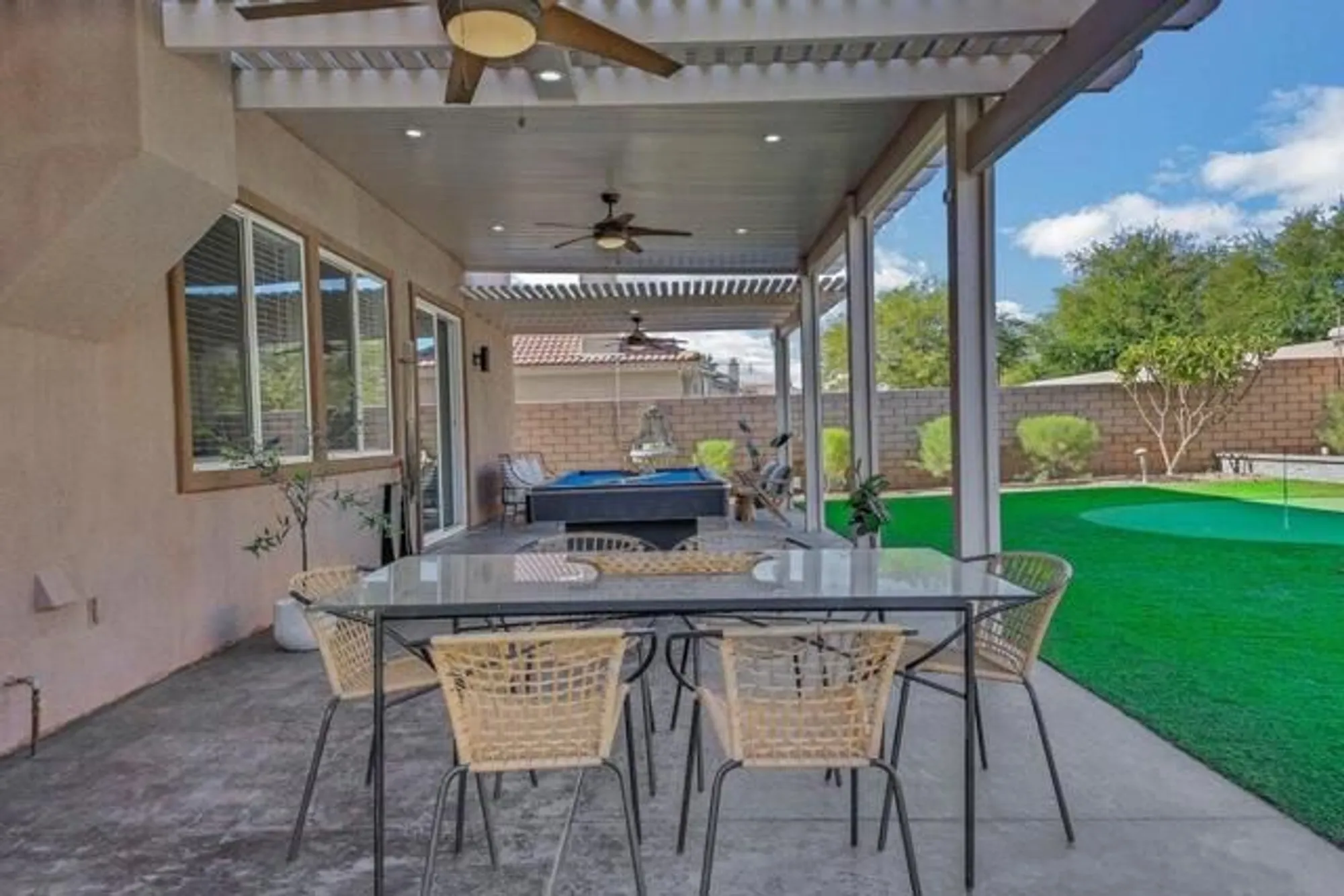 Property Slideshow image 43 of 66 | 84400 onda dr, Indio, CA, 92203