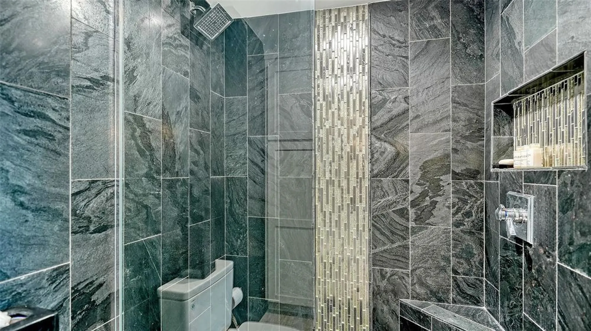 Property Slideshow image 54 of 82 | 19 whispering sands dr apt 1105, Sarasota, FL, 34242