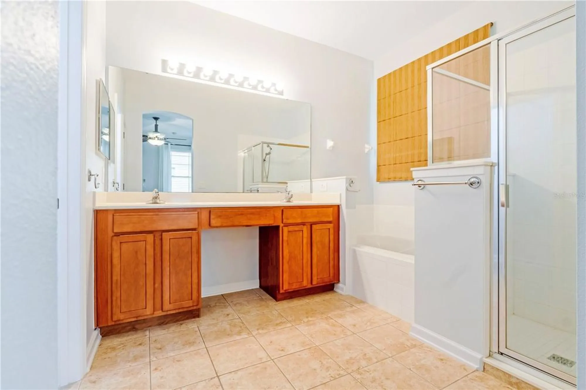Property Slideshow image 13 of 33 | 123 avenham dr, Deland, FL, 32724