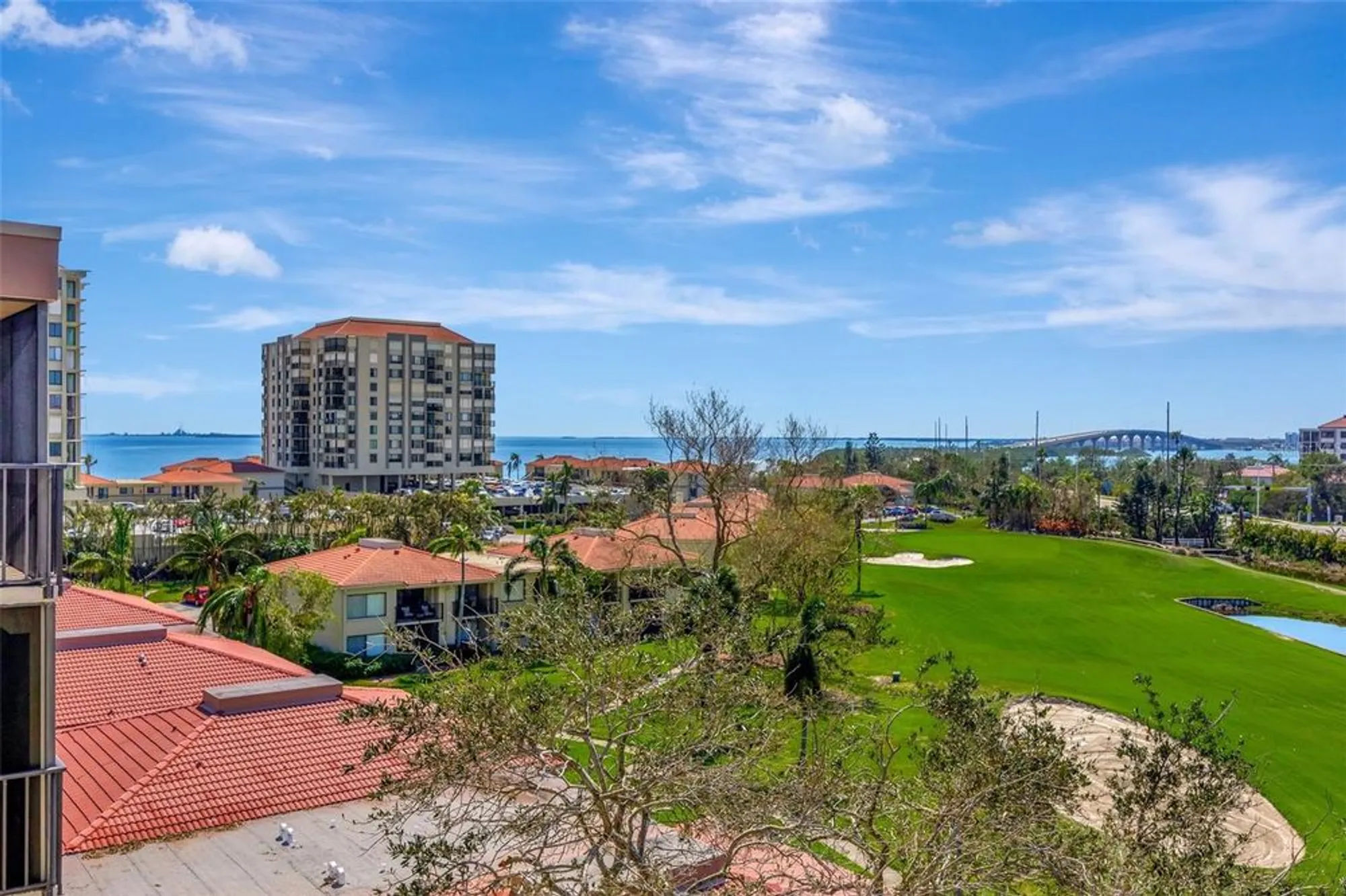 Property Slideshow image 7 of 31 | 6269 palma del mar blvd s apt 608, St Petersburg, FL, 33715
