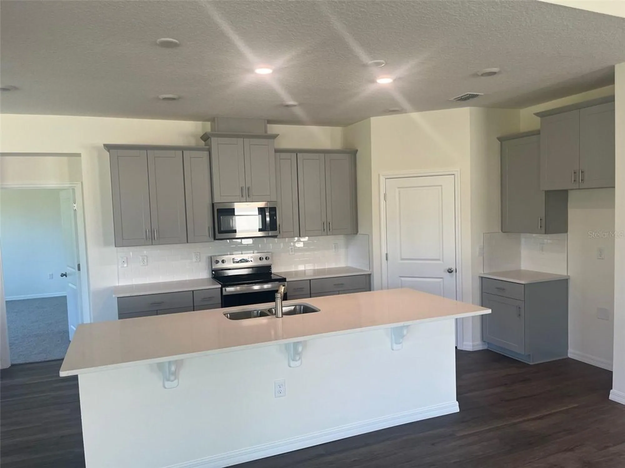 Property Slideshow image 3 of 54 | 3305 arch ave, Ormond Beach, FL, 32174