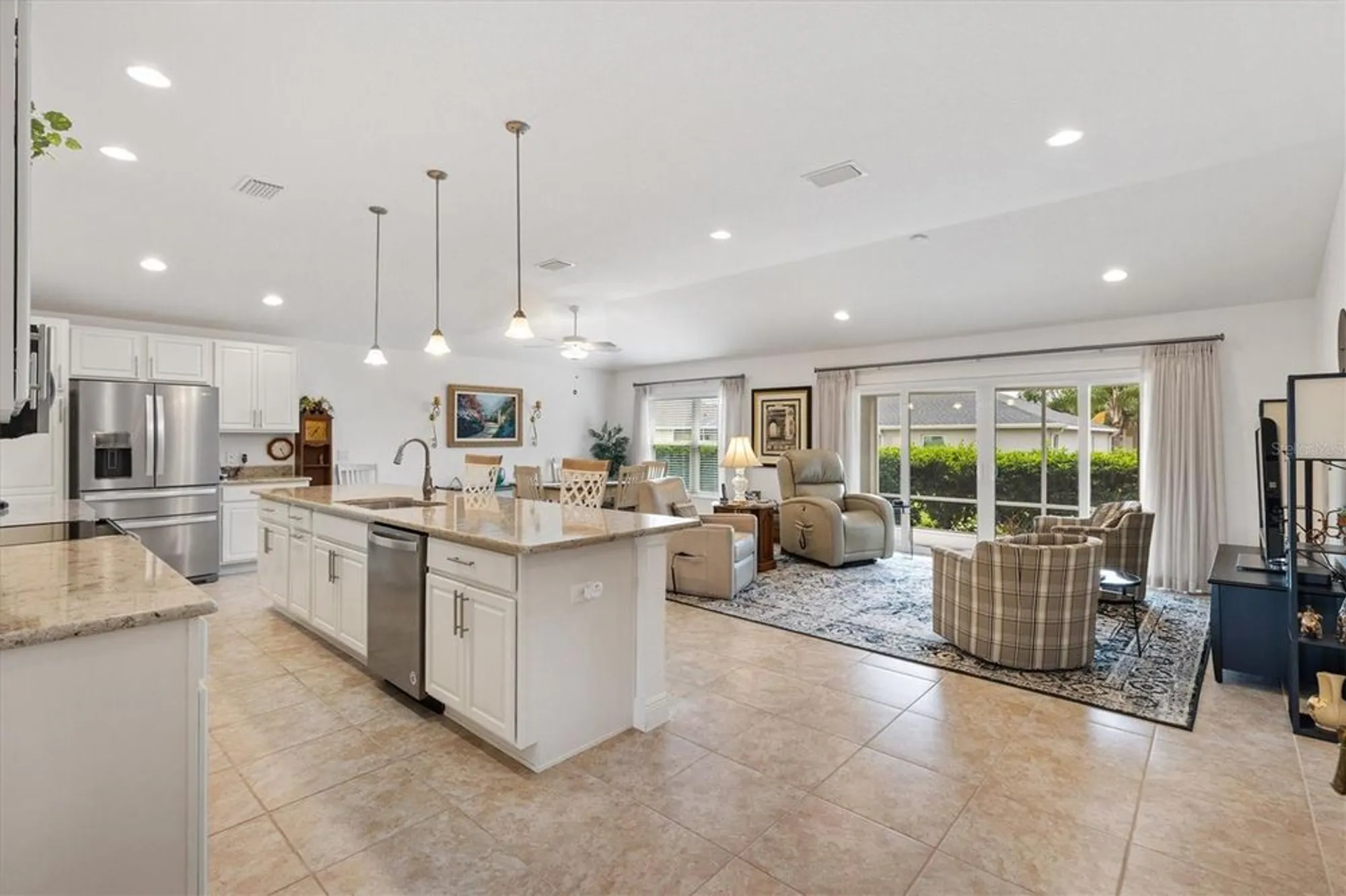 Property Slideshow image 7 of 41 | 10404 silver maple ave, Oxford, FL, 34484