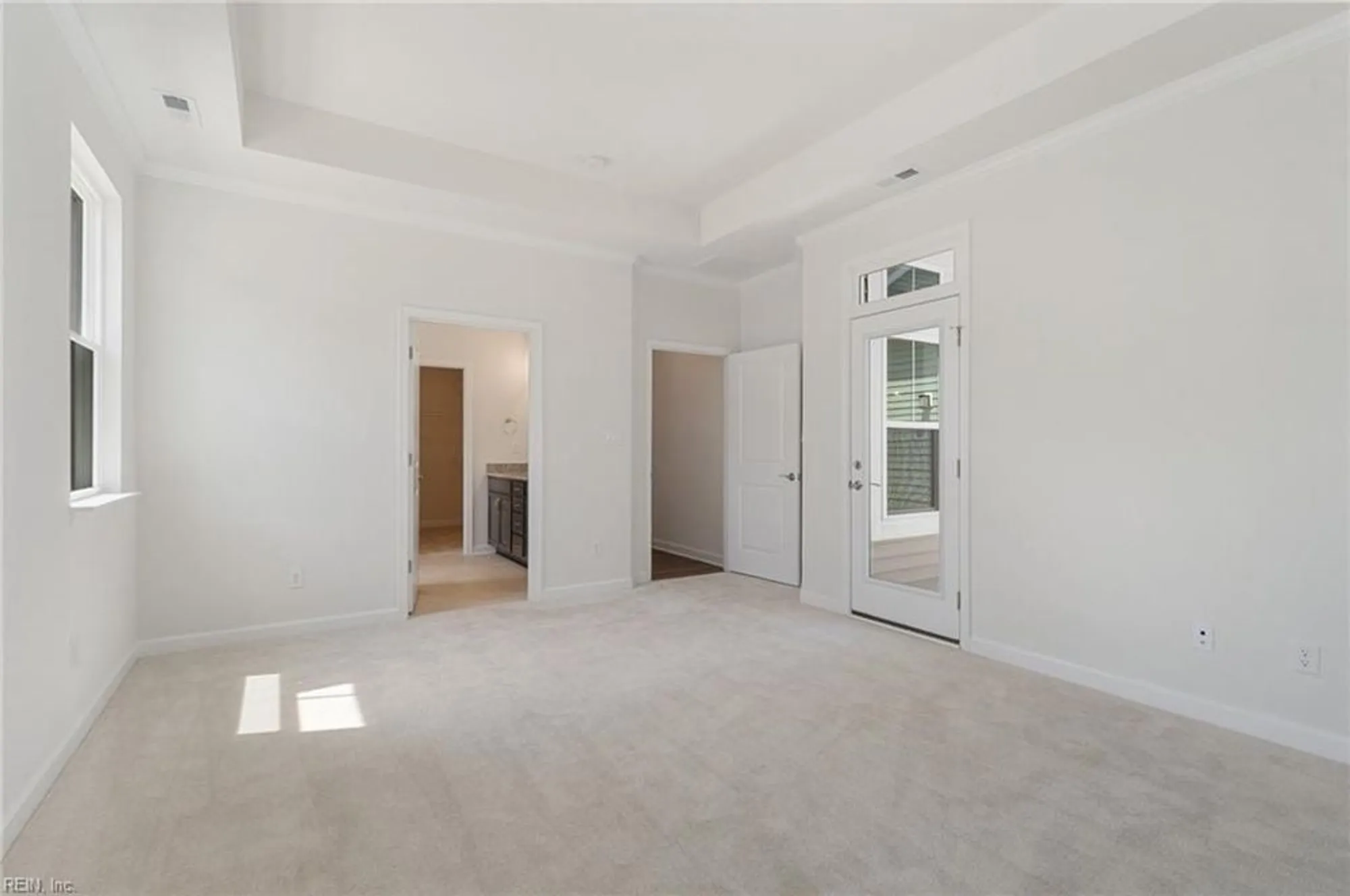 Property Slideshow image 11 of 45 | 1101 capella ln c, Suffolk, VA, 23434