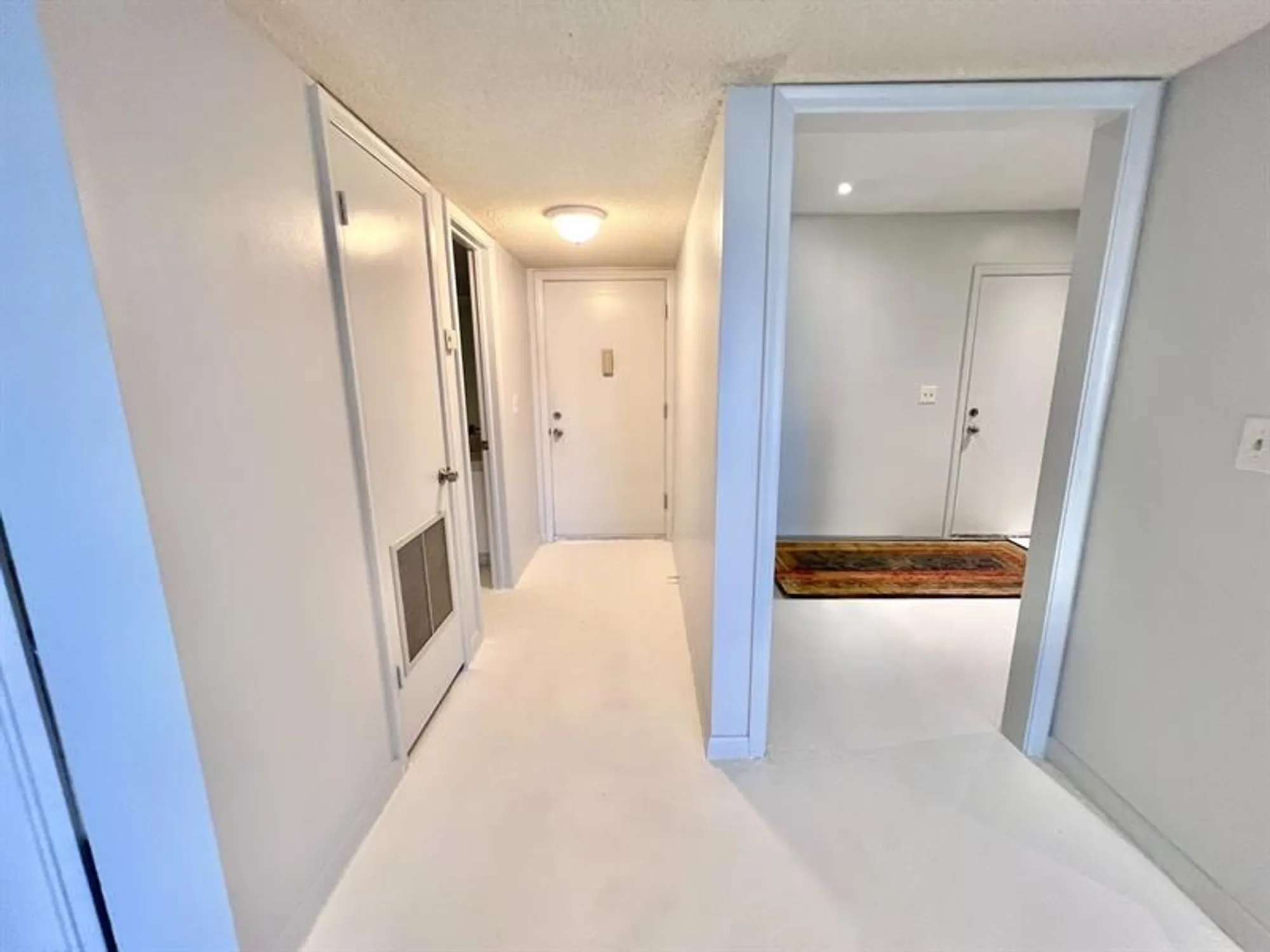 Property Slideshow image 14 of 44 | 4750 nw 22nd ct 507, Lauderhill, FL, 33313