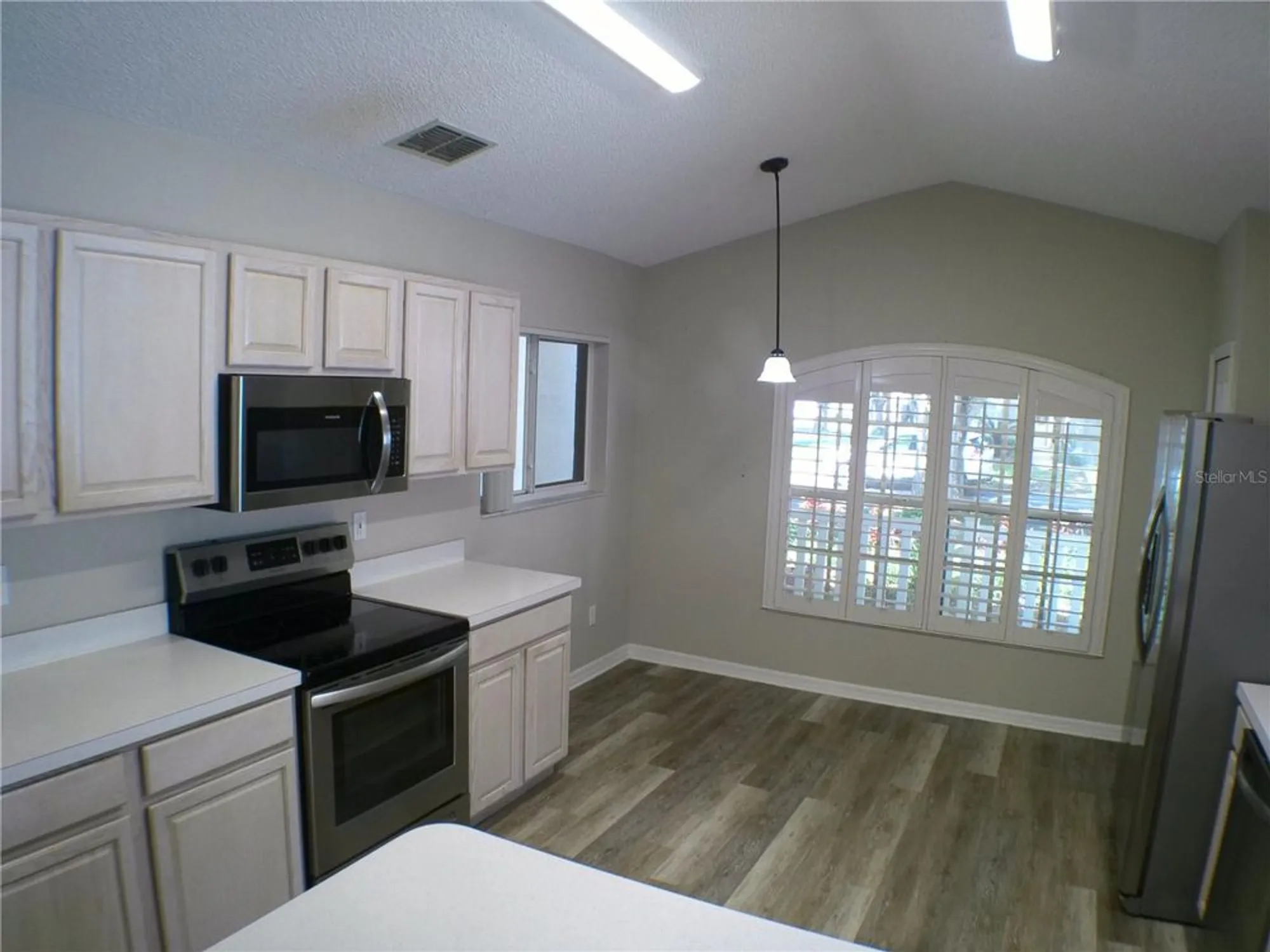 Property Slideshow image 6 of 20 | 3813 westerham dr, Clermont, FL, 34711