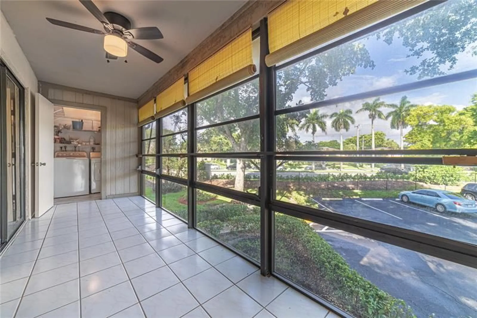 Property Slideshow image 17 of 29 | 9998 n belfort cir # 9998, Tamarac, FL, 33321