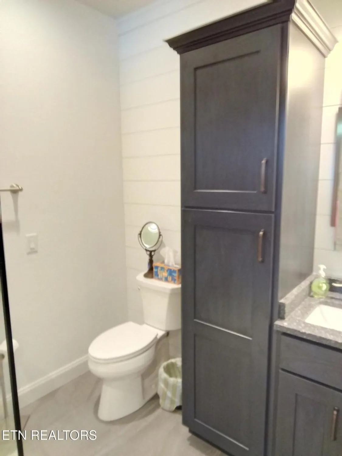 Property Slideshow image 27 of 36 | 115 bent oak ter, Crossville, TN, 38558