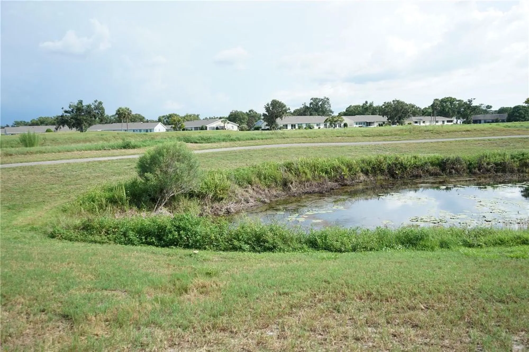 Property Slideshow image 32 of 61 | 2127 hailstone cir, Sun City Center, FL, 33573