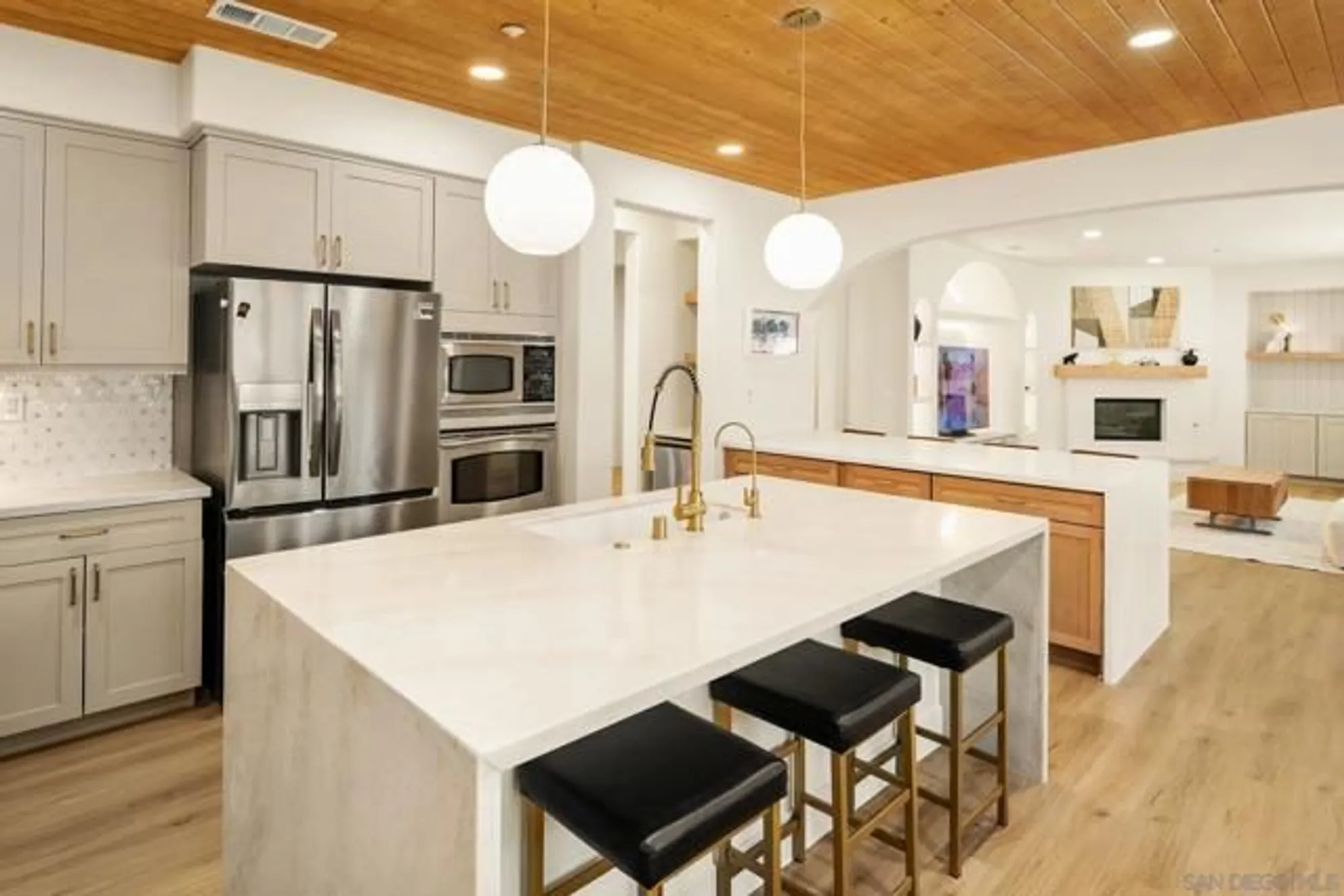 Property Slideshow image 28 of 61 | 10528 pinion trl, Escondido, CA, 92026