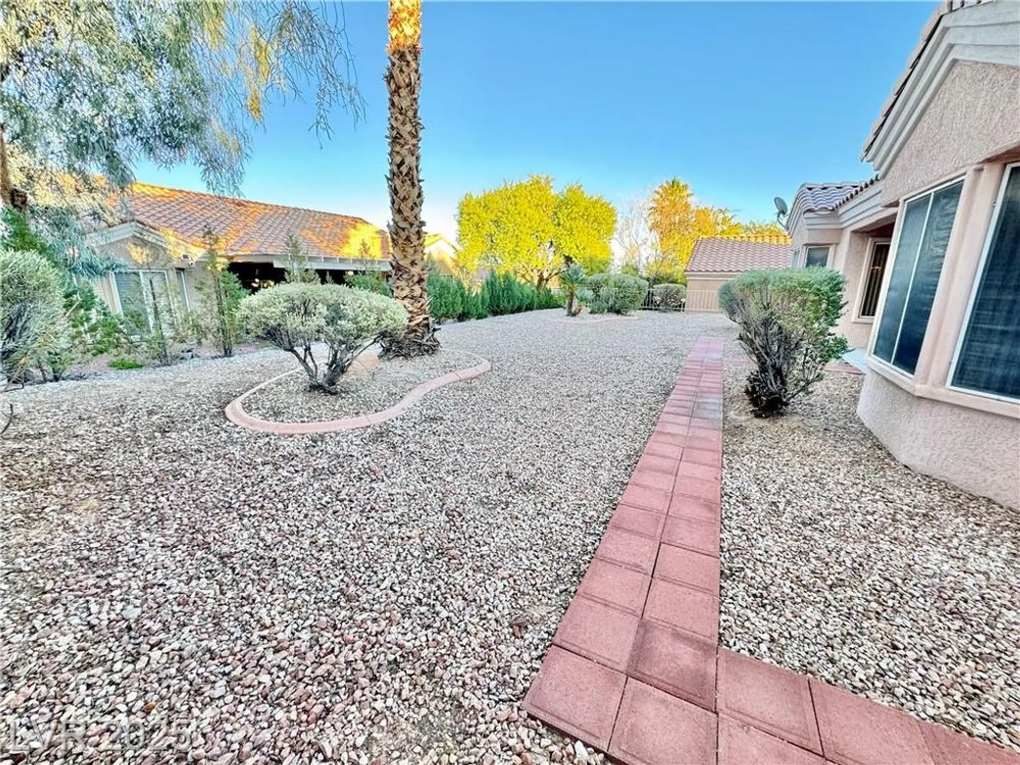 Property Slideshow image 28 of 98 | 10316 bent brook pl, Las Vegas, NV, 89134