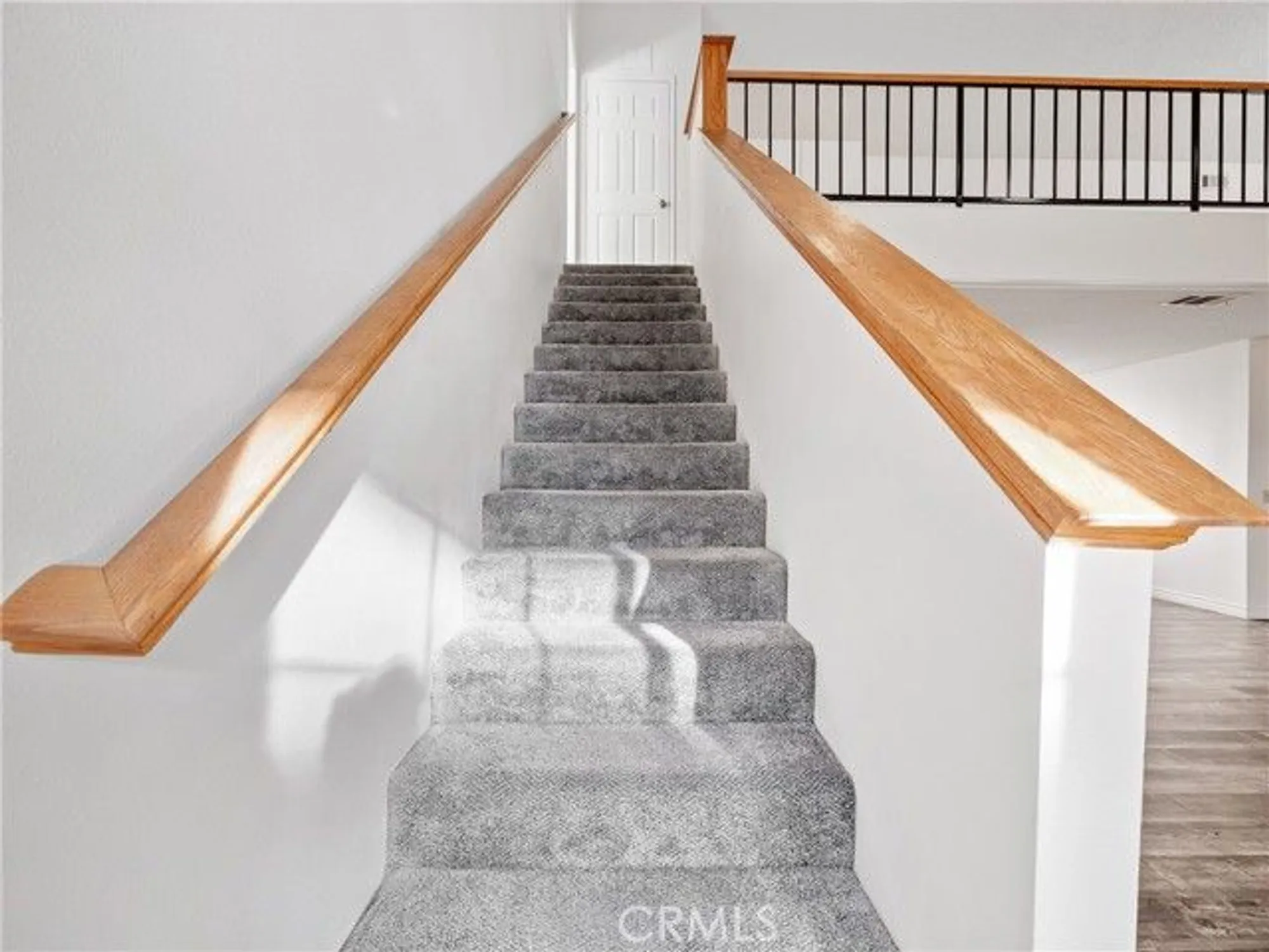 Property Slideshow image 19 of 37 | 19246 pine way, Apple Valley, CA, 92308