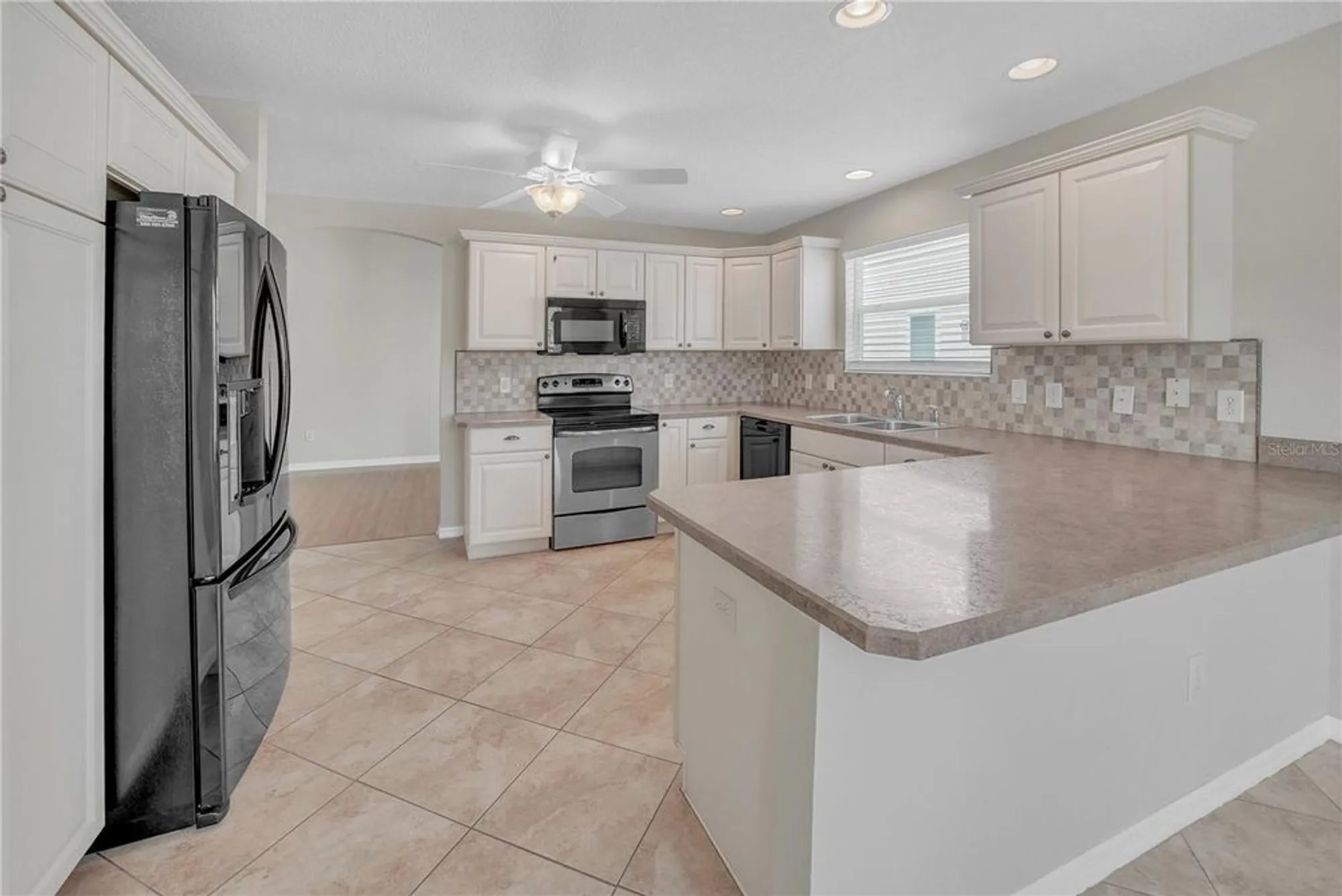 Property Slideshow image 13 of 45 | 879 astor way, The Villages, FL, 32162