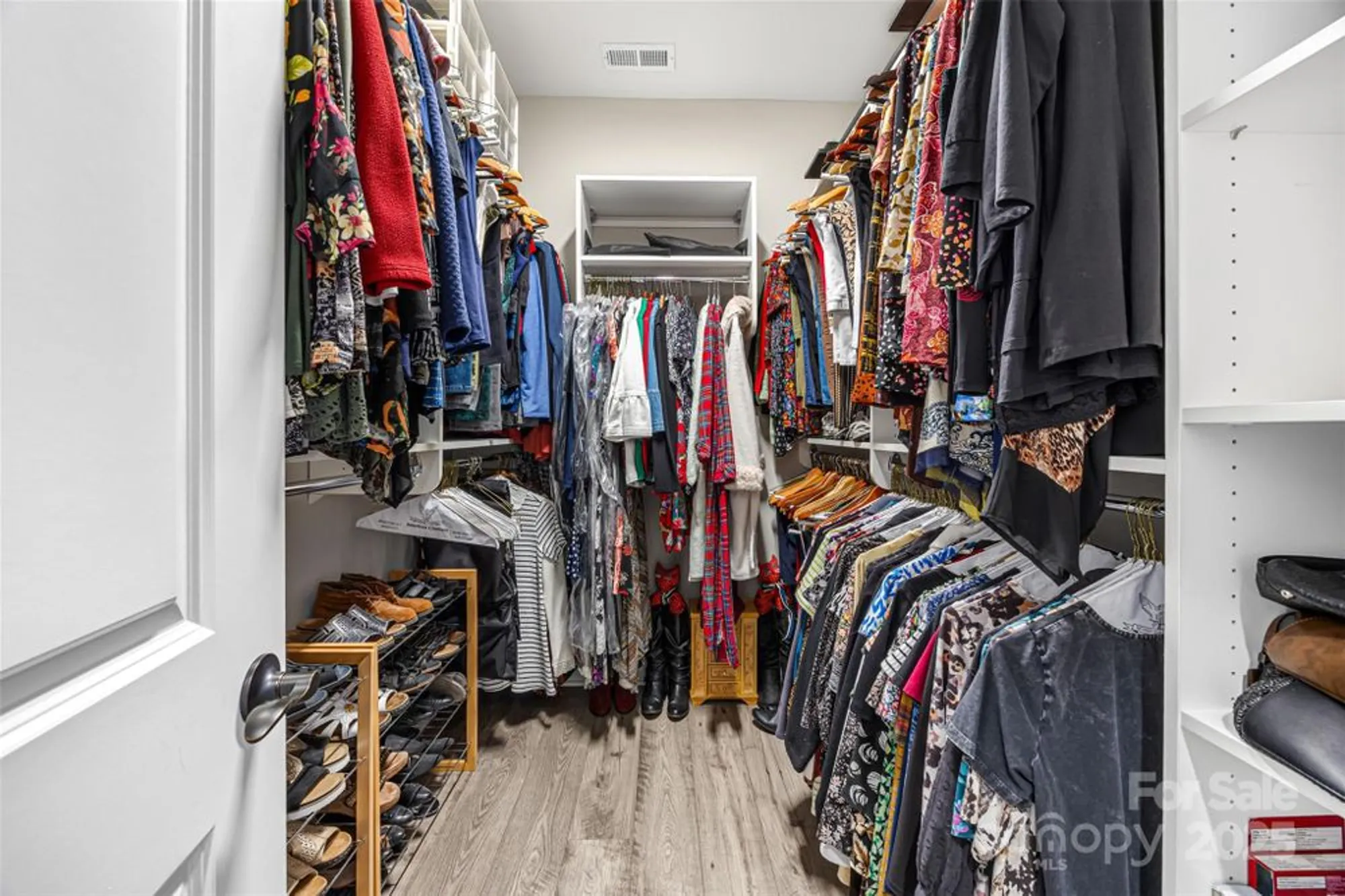 Property Slideshow image 26 of 42 | 16020 clear creek farm rd, Matthews, NC, 28105