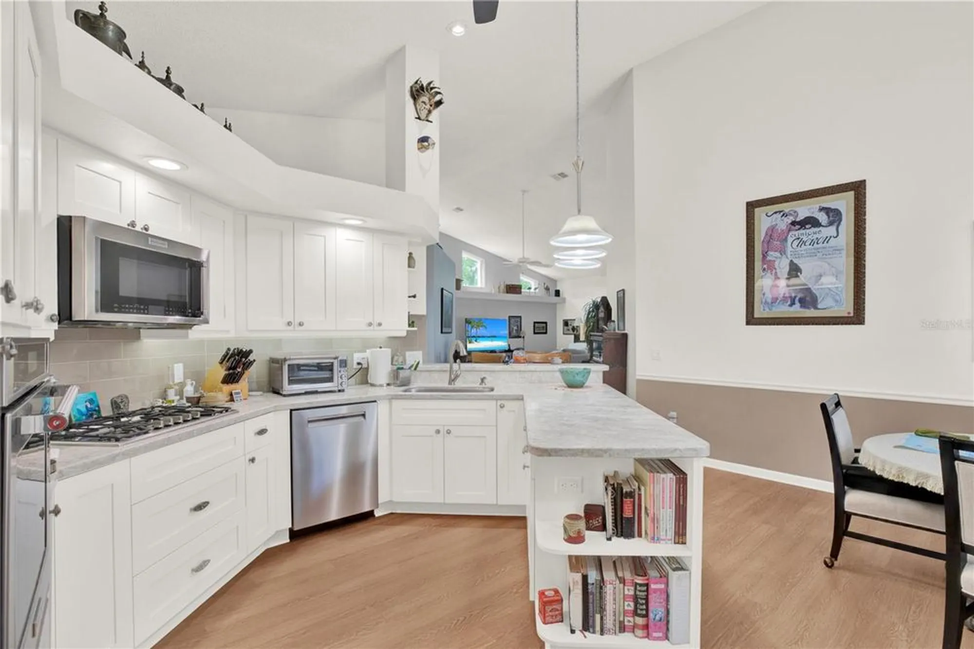 Property Slideshow image 12 of 55 | 9339 creole ct, Weeki Wachee, FL, 34613