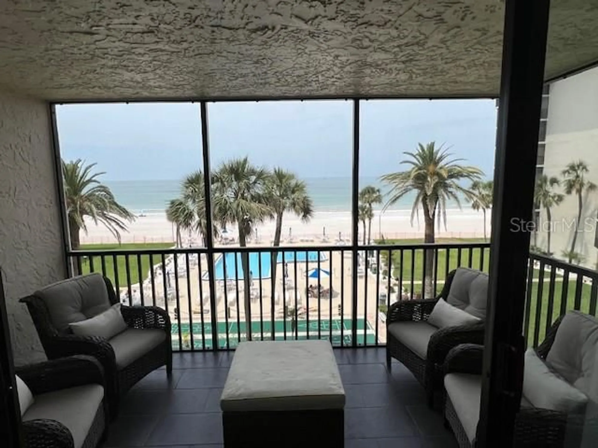 Property Slideshow image 4 of 28 | 18304 gulf blvd 309, Redington Shores, FL, 33708