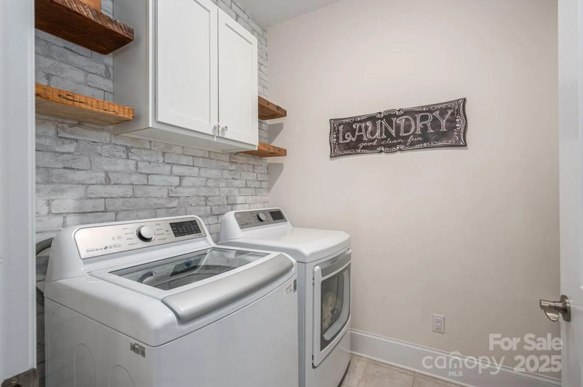 Property Slideshow image 28 of 38 | 5268 courtyard ln, Belmont, NC, 28012