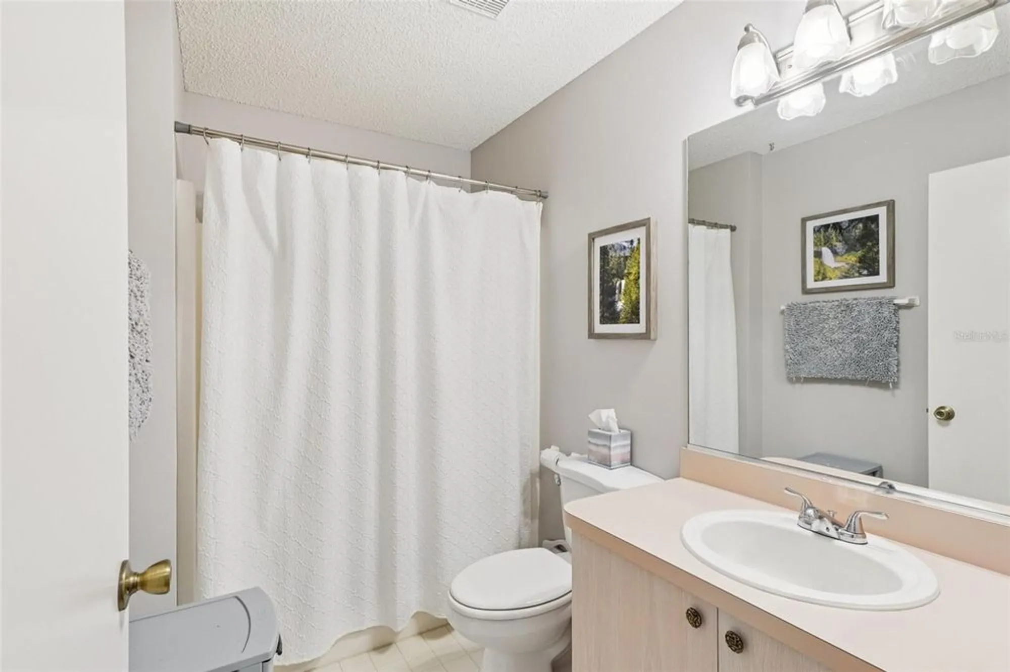 Property Slideshow image 25 of 32 | 1649 campos dr, The Villages, FL, 32162