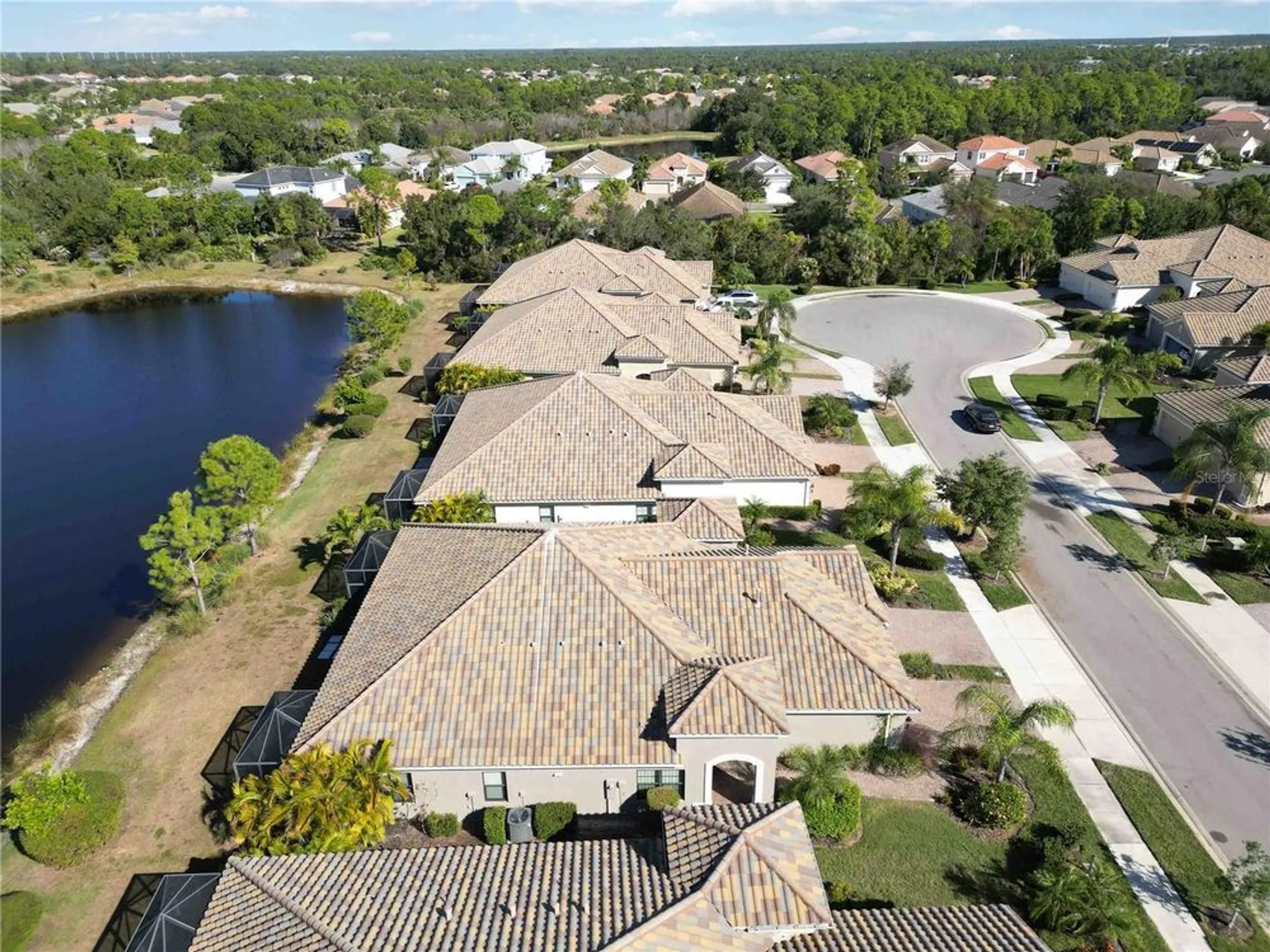 Property Slideshow image 59 of 70 | 21625 avon park ct, Venice, FL, 34293