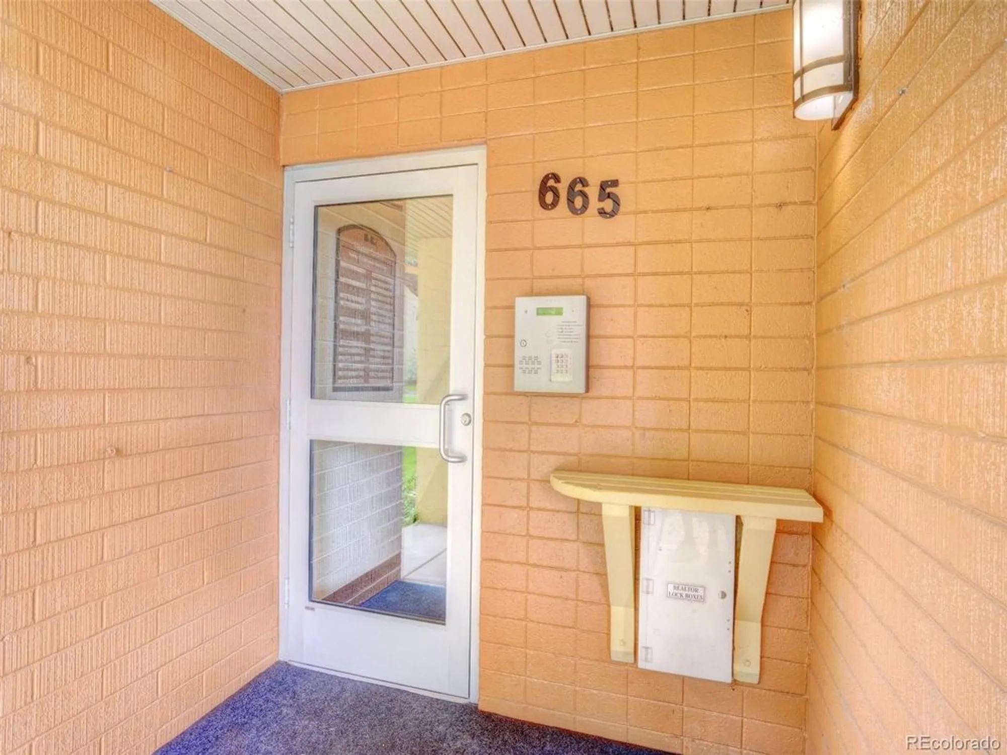 Property Slideshow image 7 of 50 | 665 s clinton st apt 14a, Denver, CO, 80247