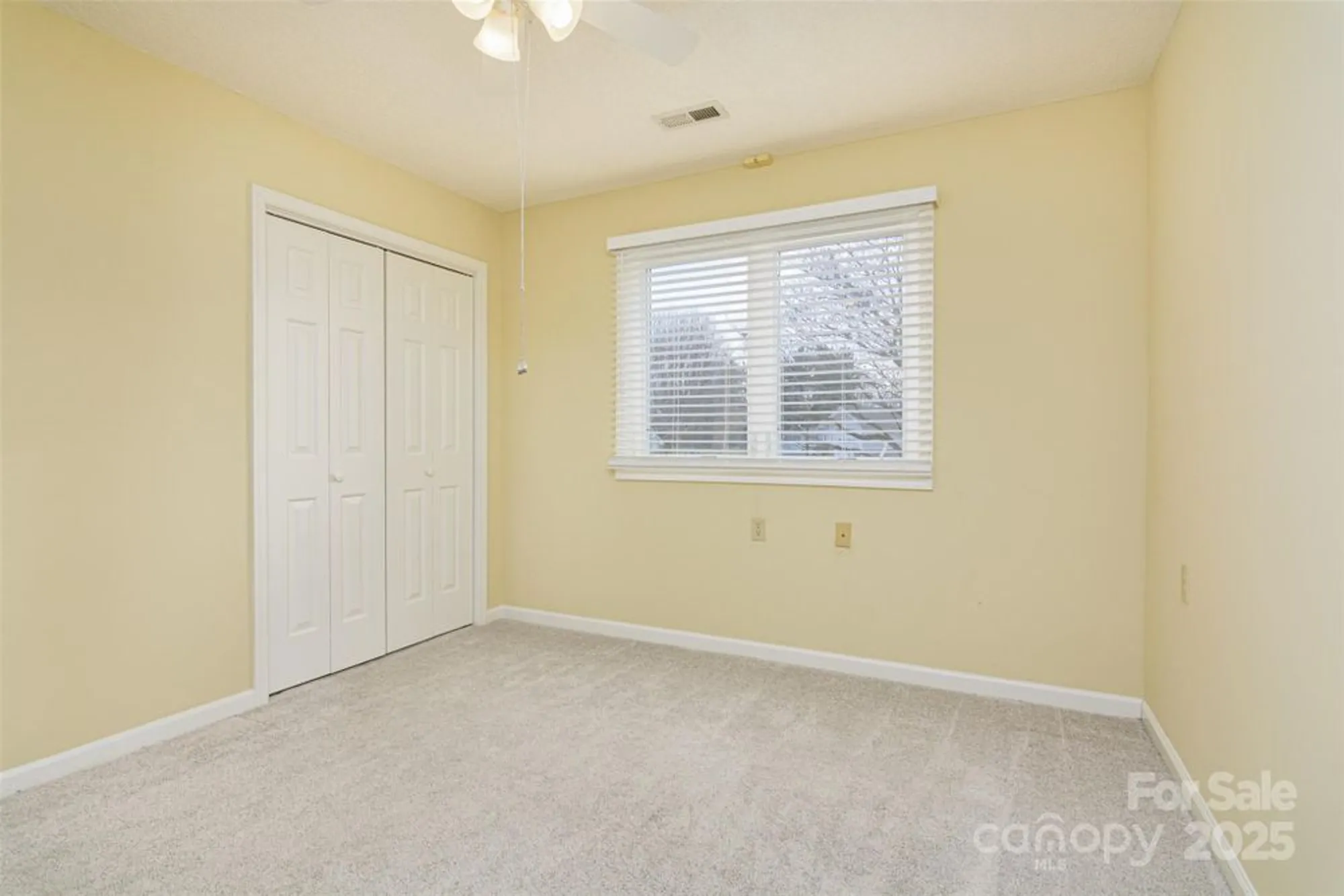 Property Slideshow image 26 of 37 | 308 dellford ct, Hendersonville, NC, 28792