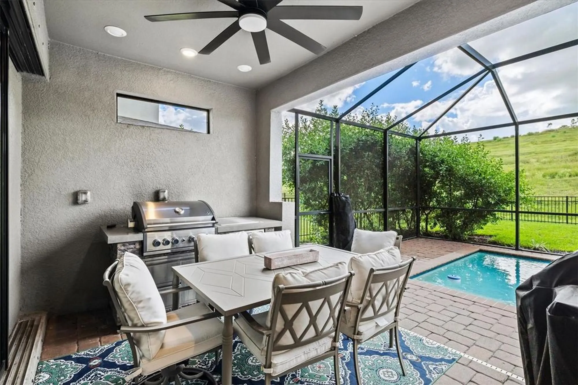 Property Slideshow image 53 of 95 | 5458 summit gln, Bradenton, FL, 34203
